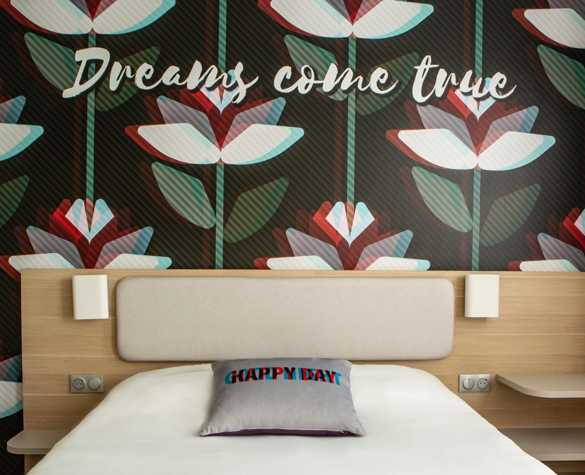 Bed in ibis Styles Bordeaux Centre Gare