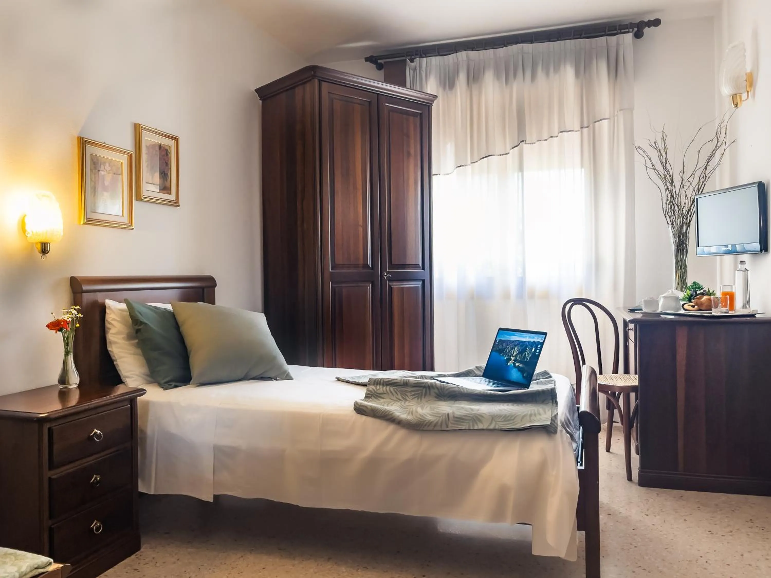 Bed in Hotel Da Gigi