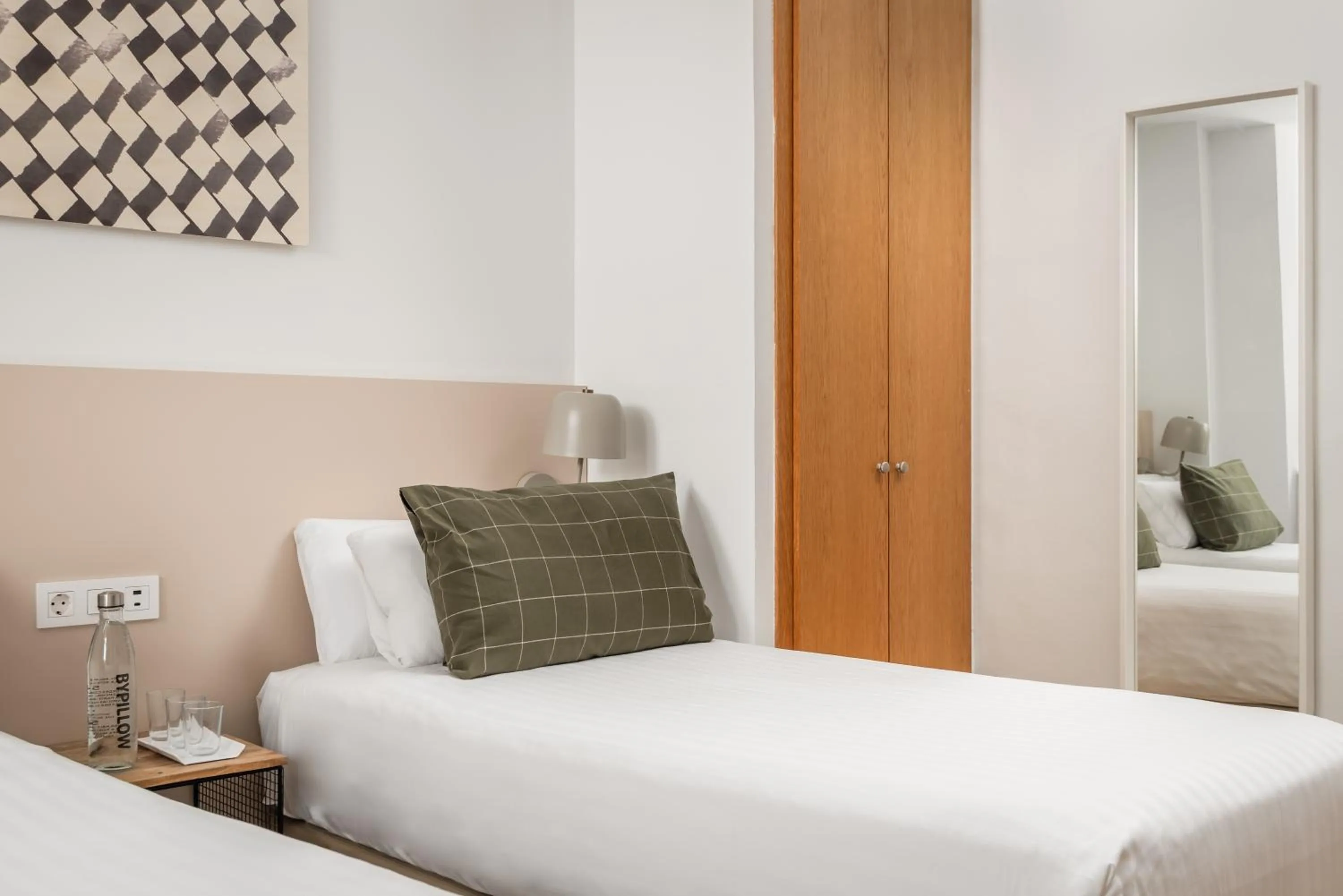 Bed in BYPILLOW Erba