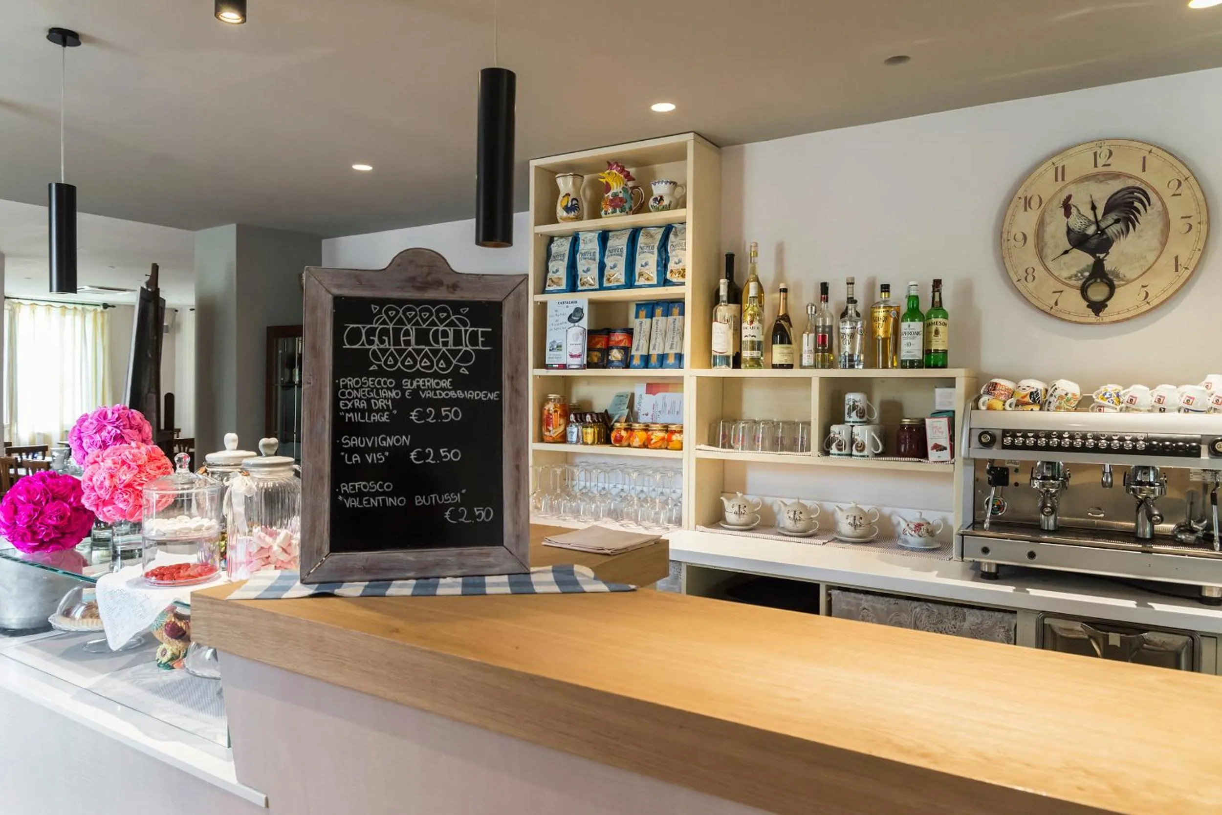 Lounge or bar in Country Hotel Al Gallo