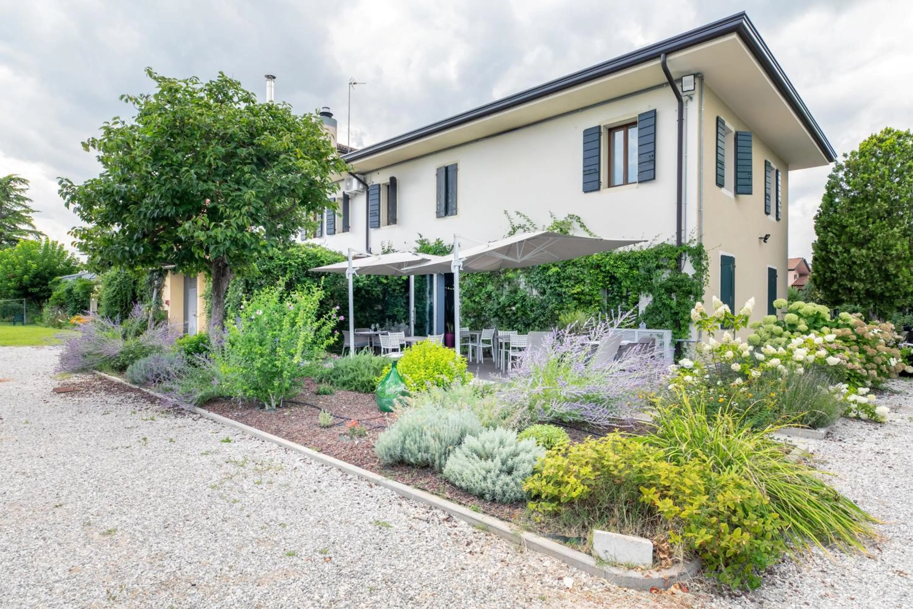 Property building in Country Hotel Al Gallo