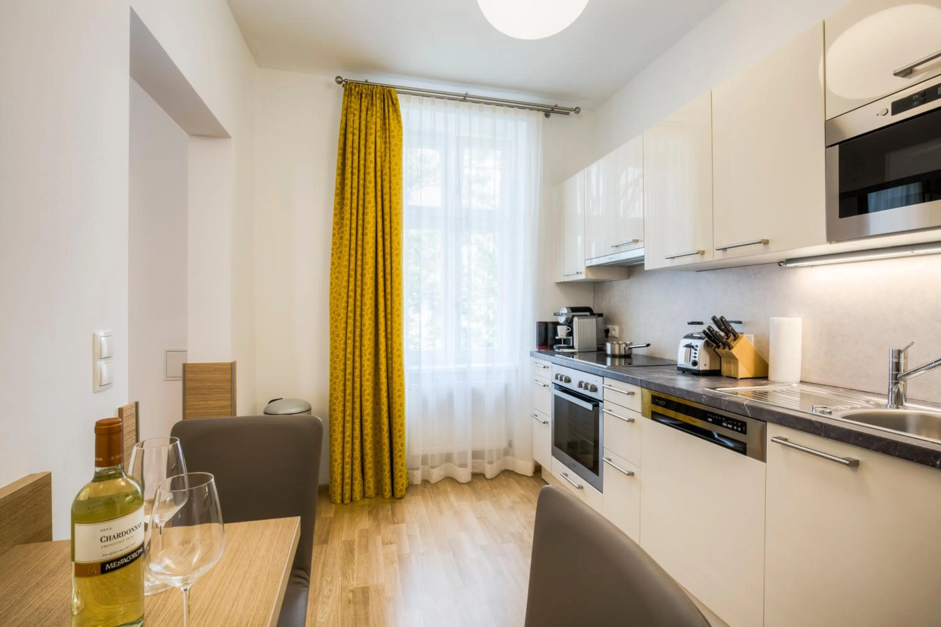 Kitchen or kitchenette in Vienna Grand Apartments City