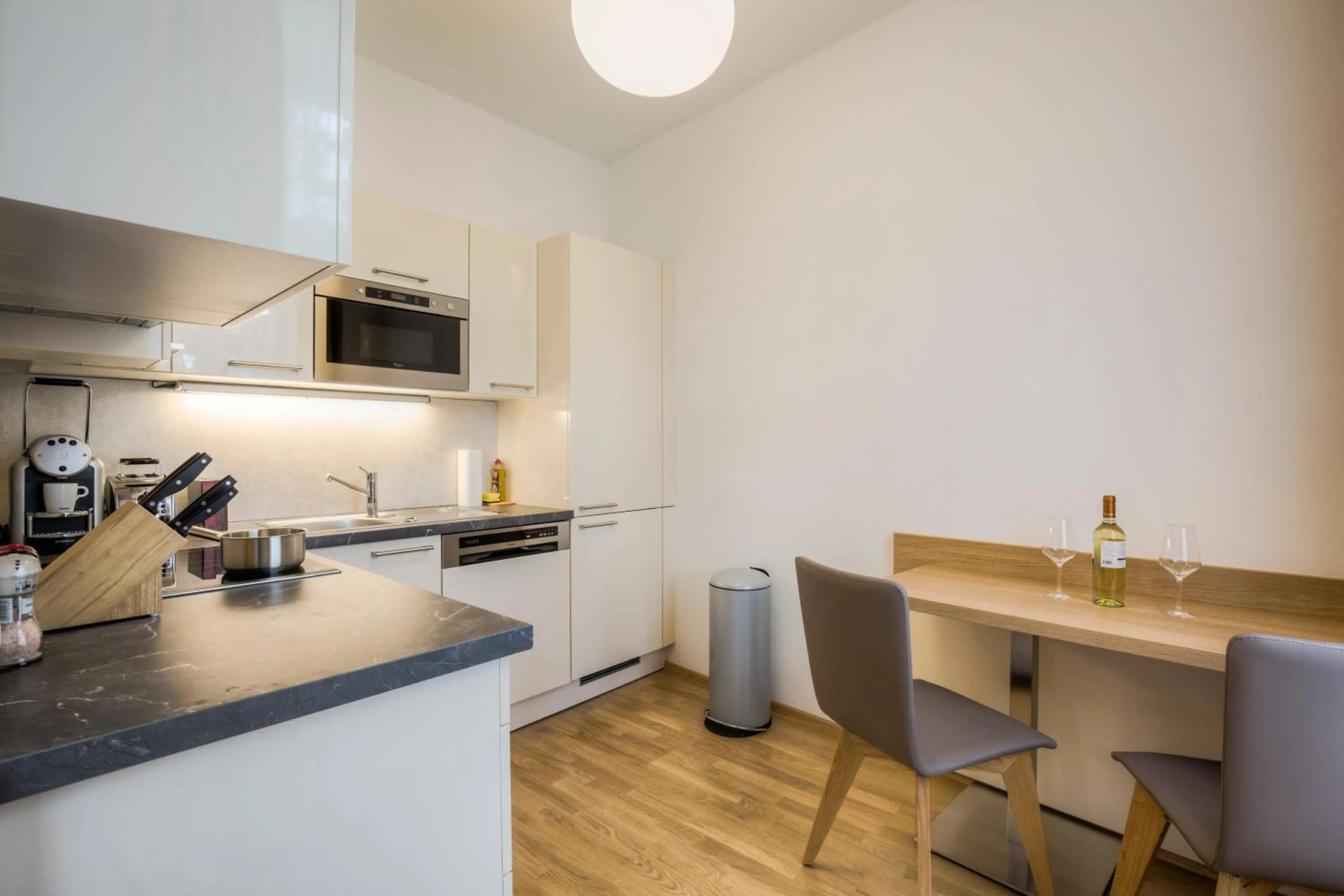Kitchen or kitchenette in Vienna Grand Apartments City