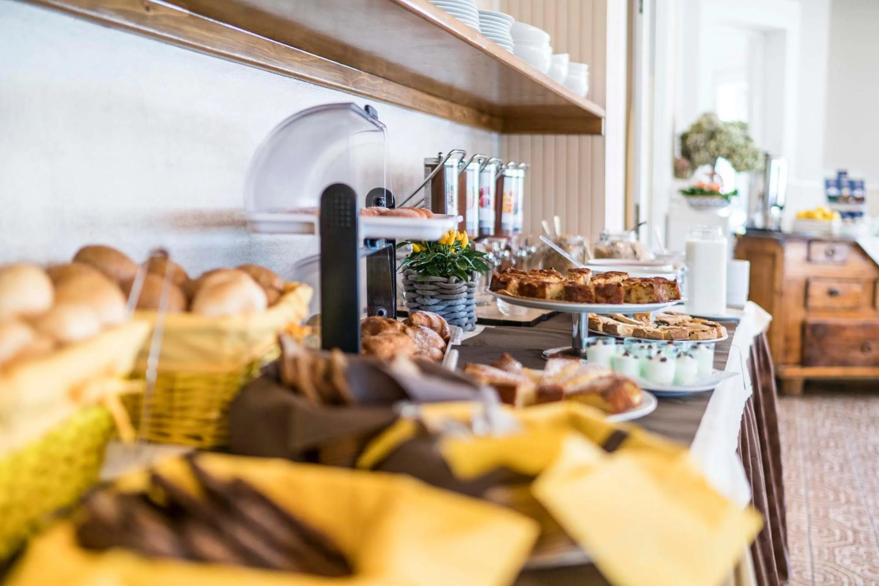 Buffet breakfast in Hotel Bellavista