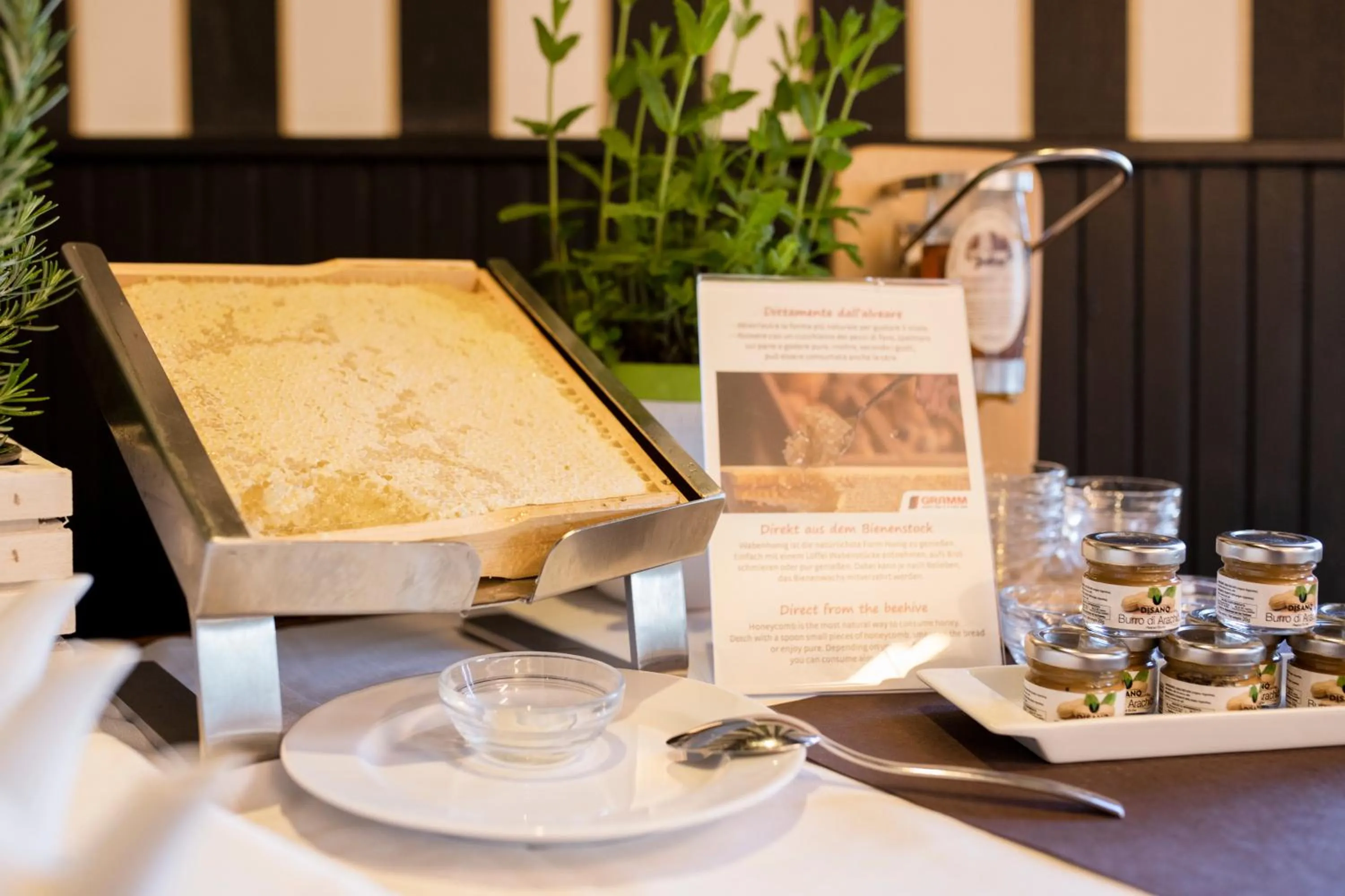 Buffet breakfast in Hotel Bellavista