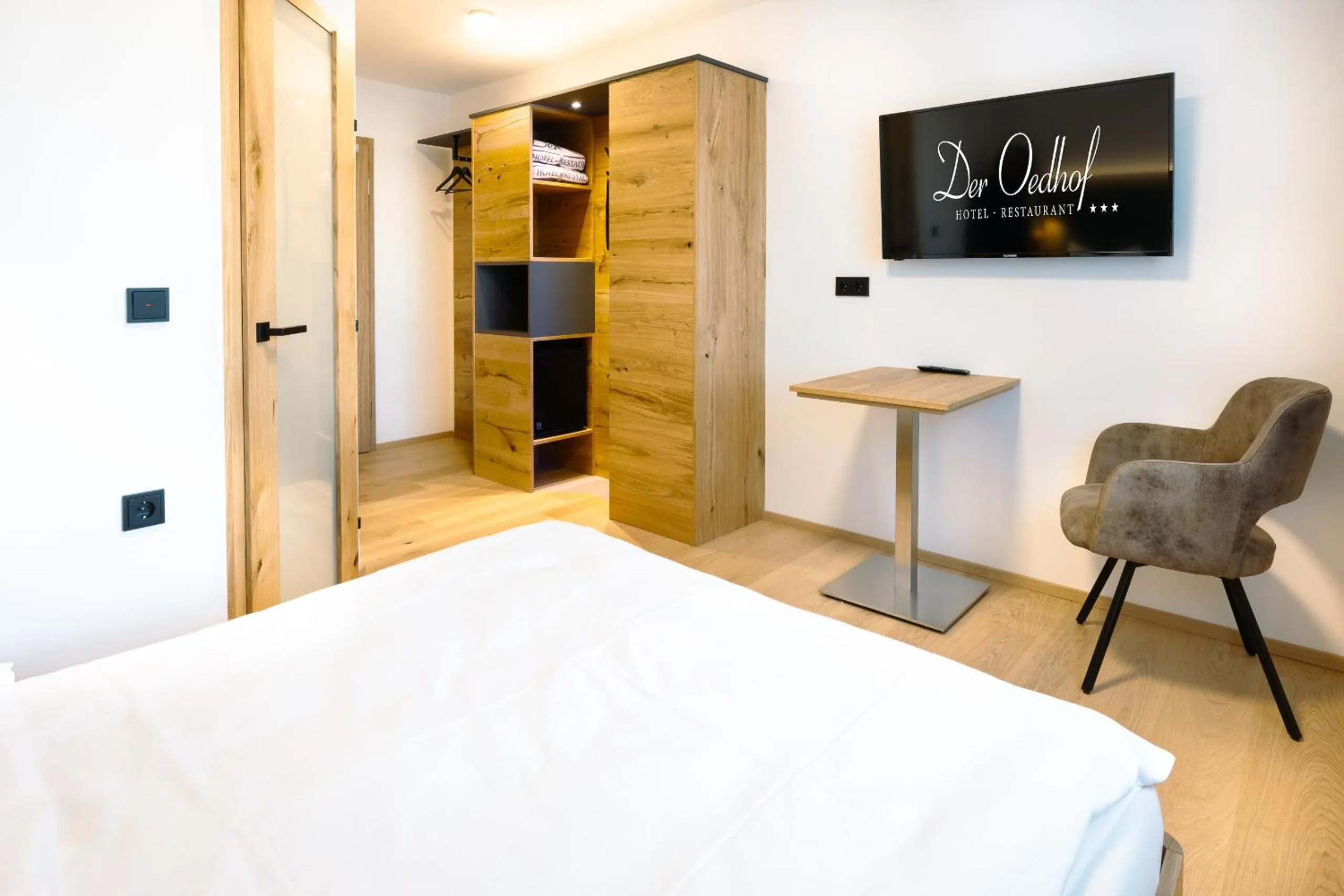 Photo of the whole room, Bed in Hotel Oedhof