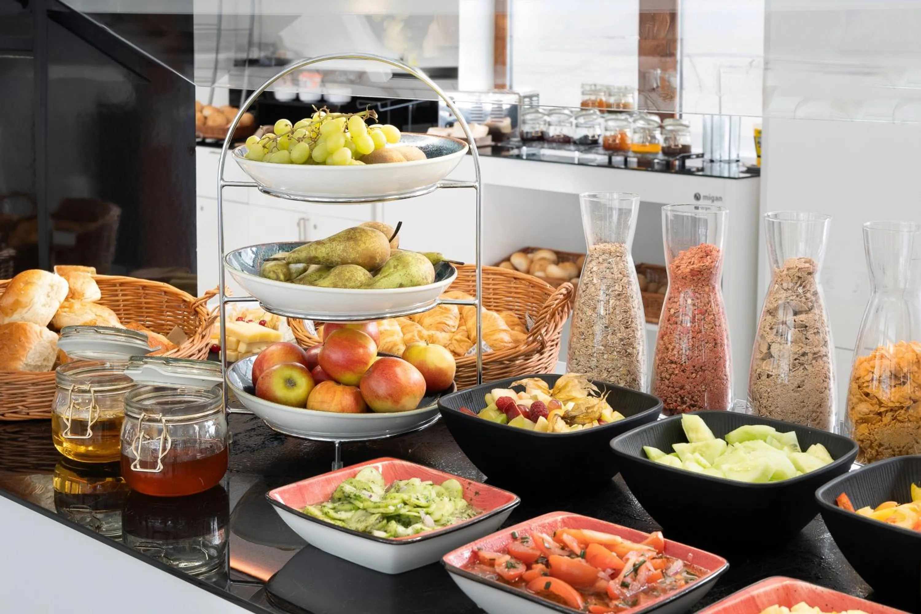 Breakfast in INNSiDE by Meliá Leipzig