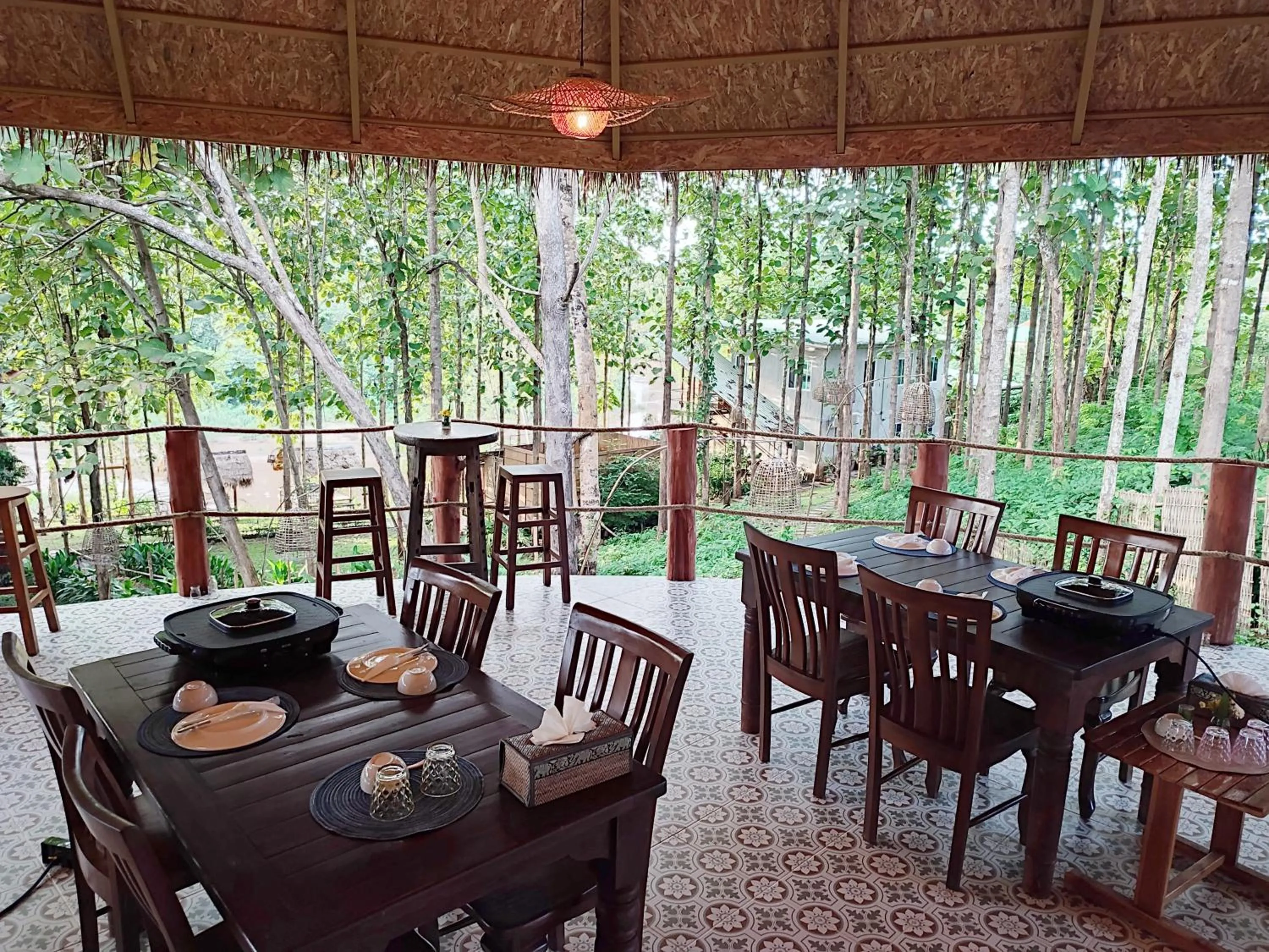 Dining area in Nan De Panna Resort and Spa