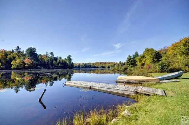 Quiet Bay Inn & Café