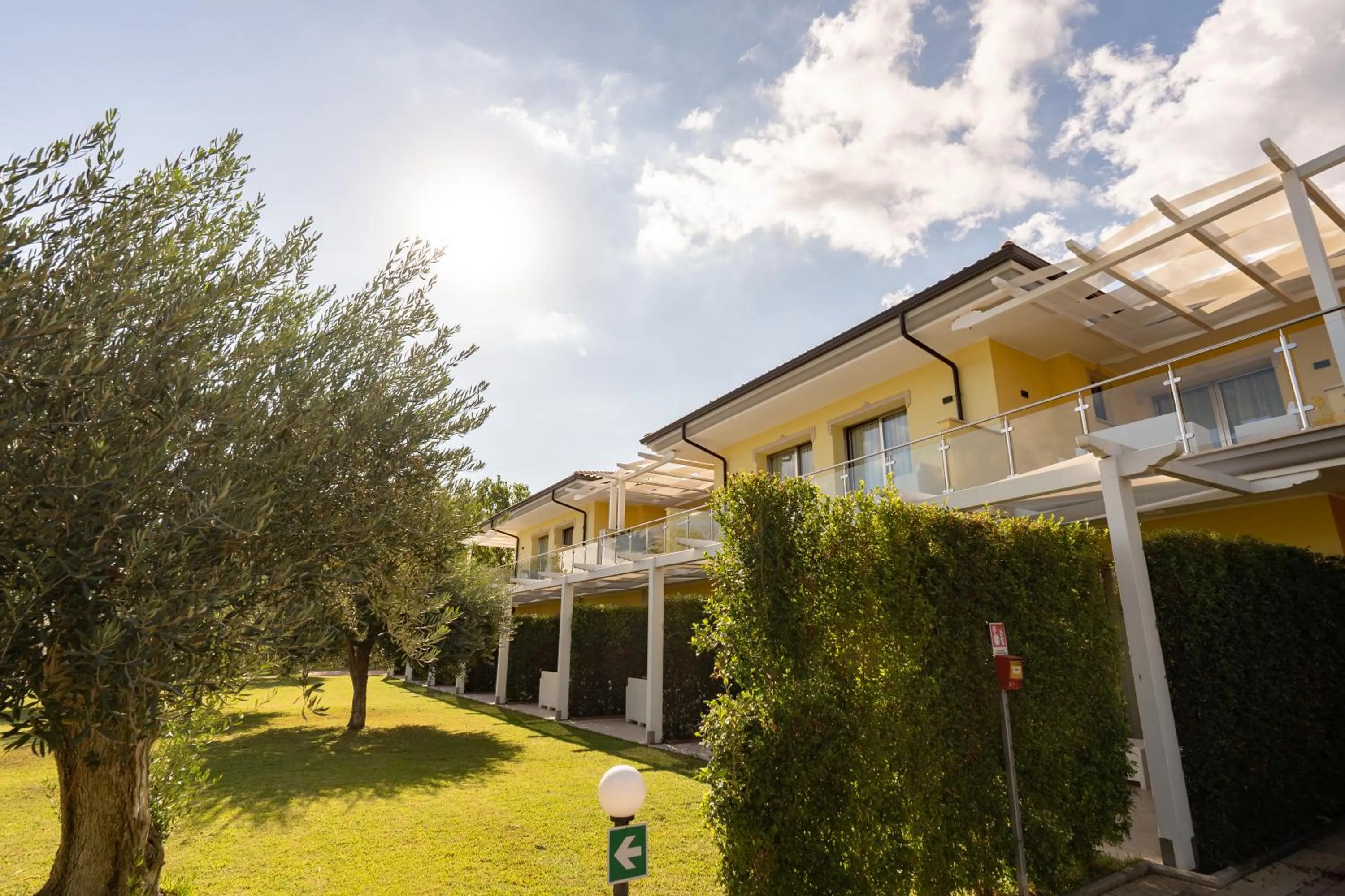 Garden in Hotel Baia Di Trainiti