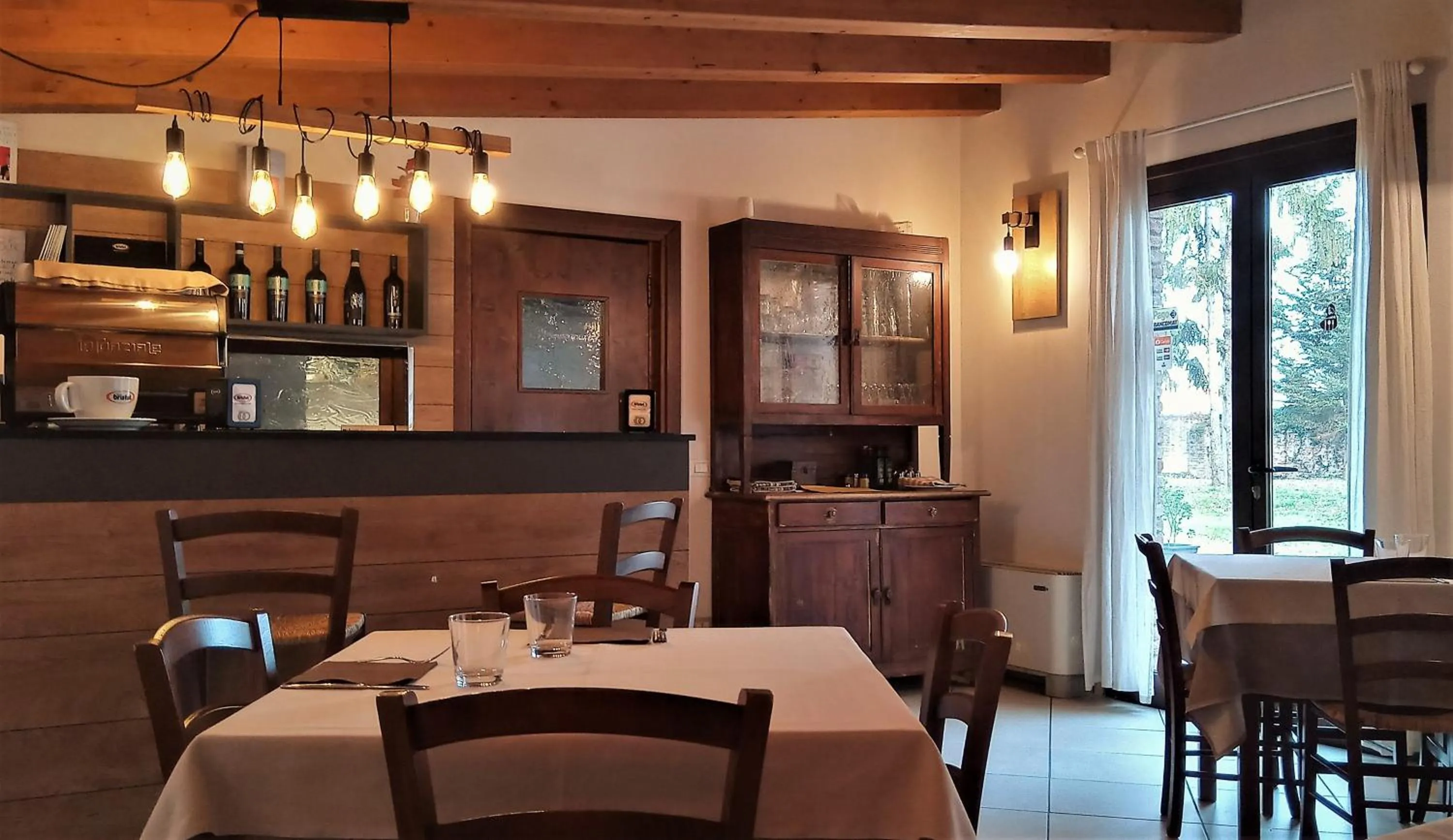 Restaurant/places to eat in Hotel Casa a Colori Venezia