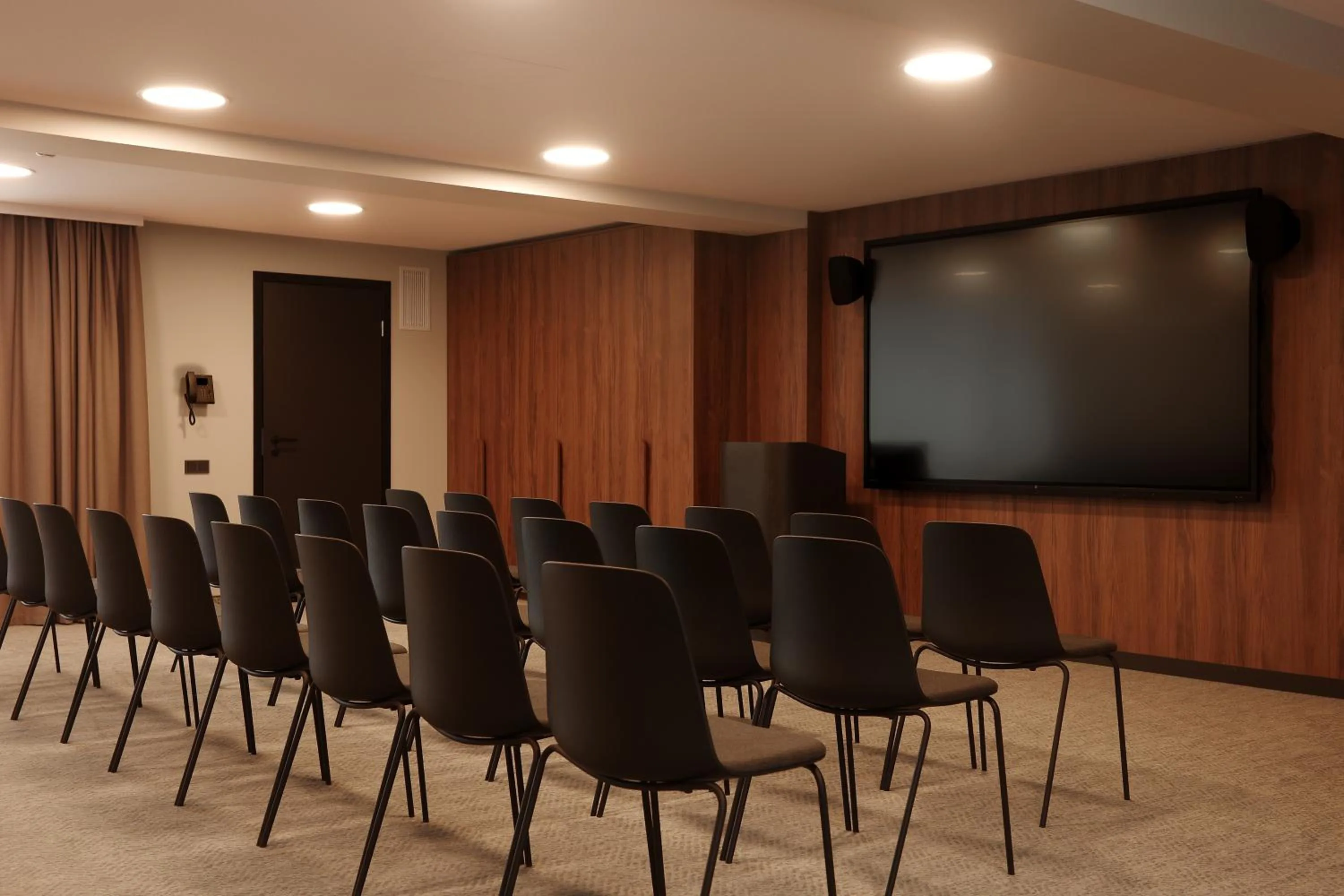 Meeting/conference room in AIRINN Vilnius Airport Hotel RENOVATED 2025