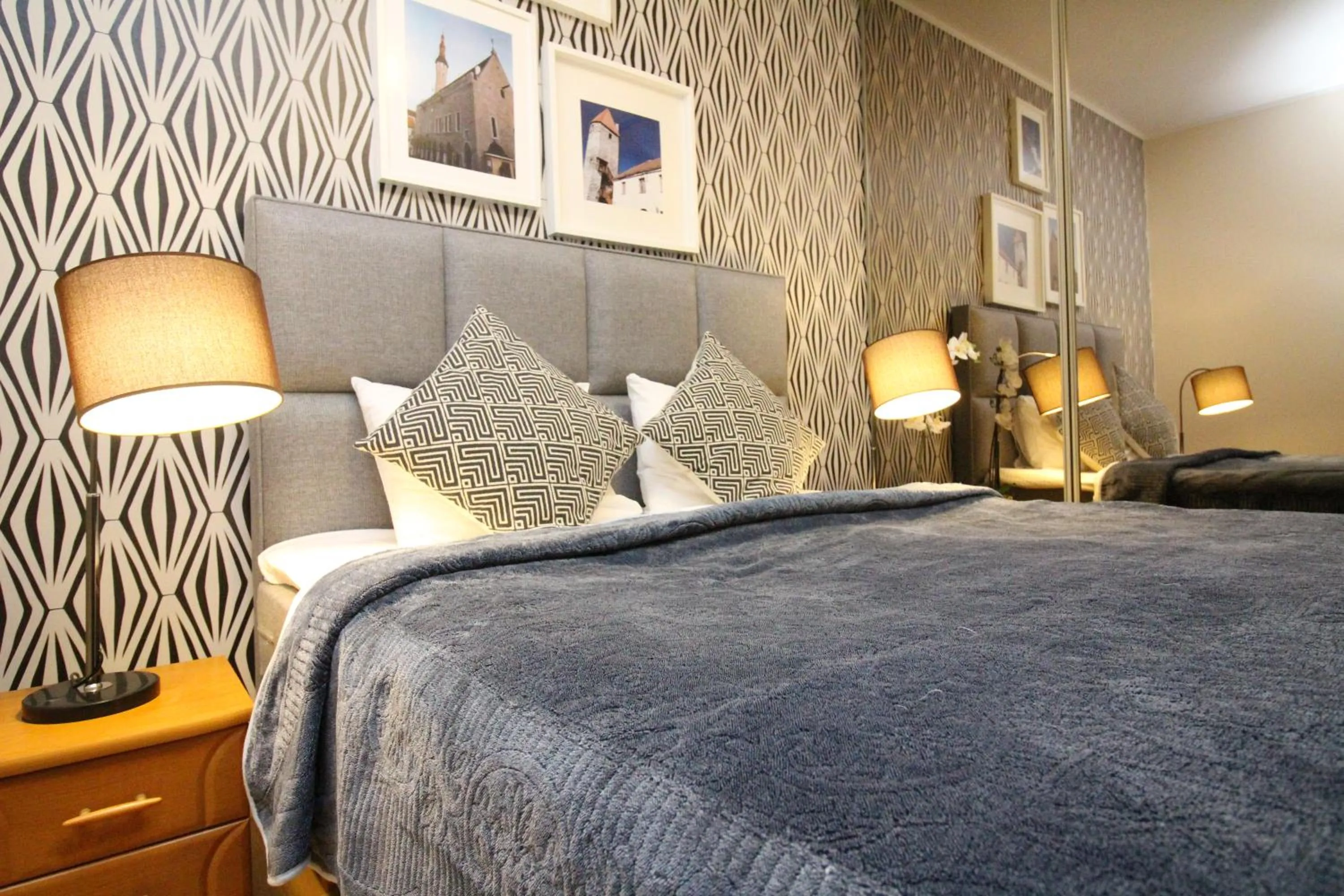 Bed in Tallinn City Apartments - Town Hall Square