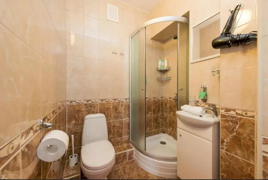 Shower in Tallinn City Apartments - Town Hall Square