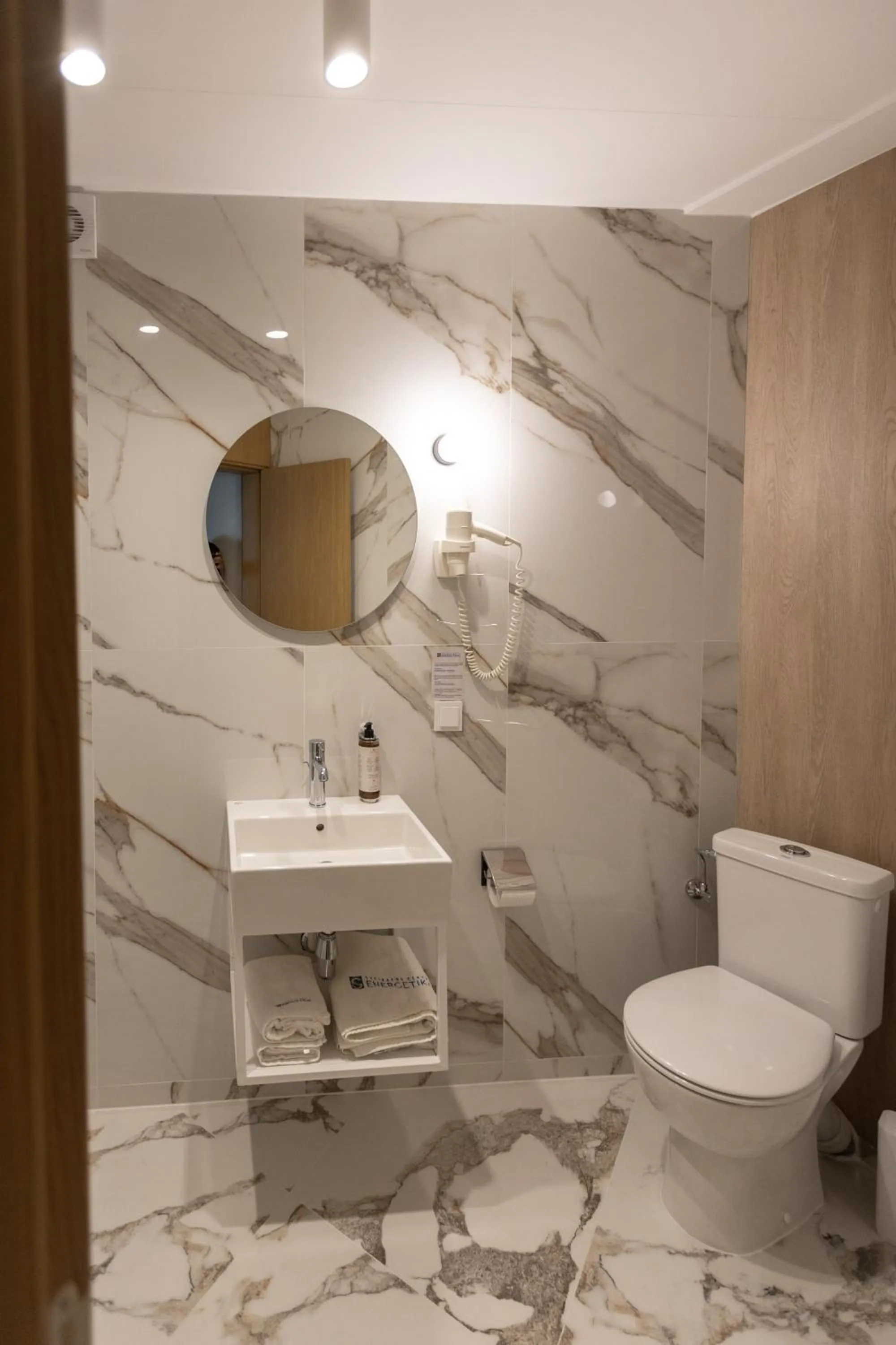 Toilet in Health & Wellness Center Energetikas