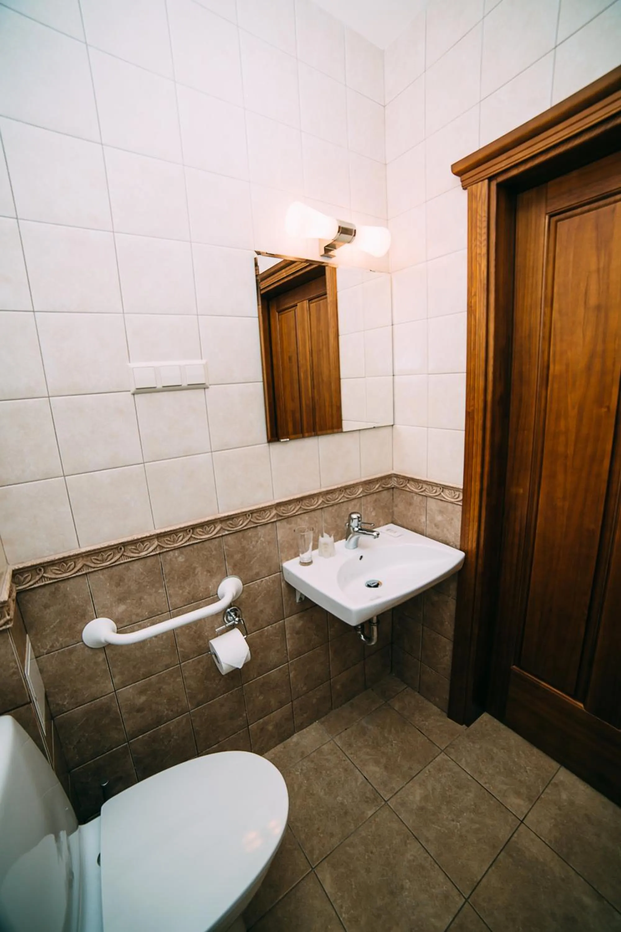 Bathroom in Bistrampolis Manor