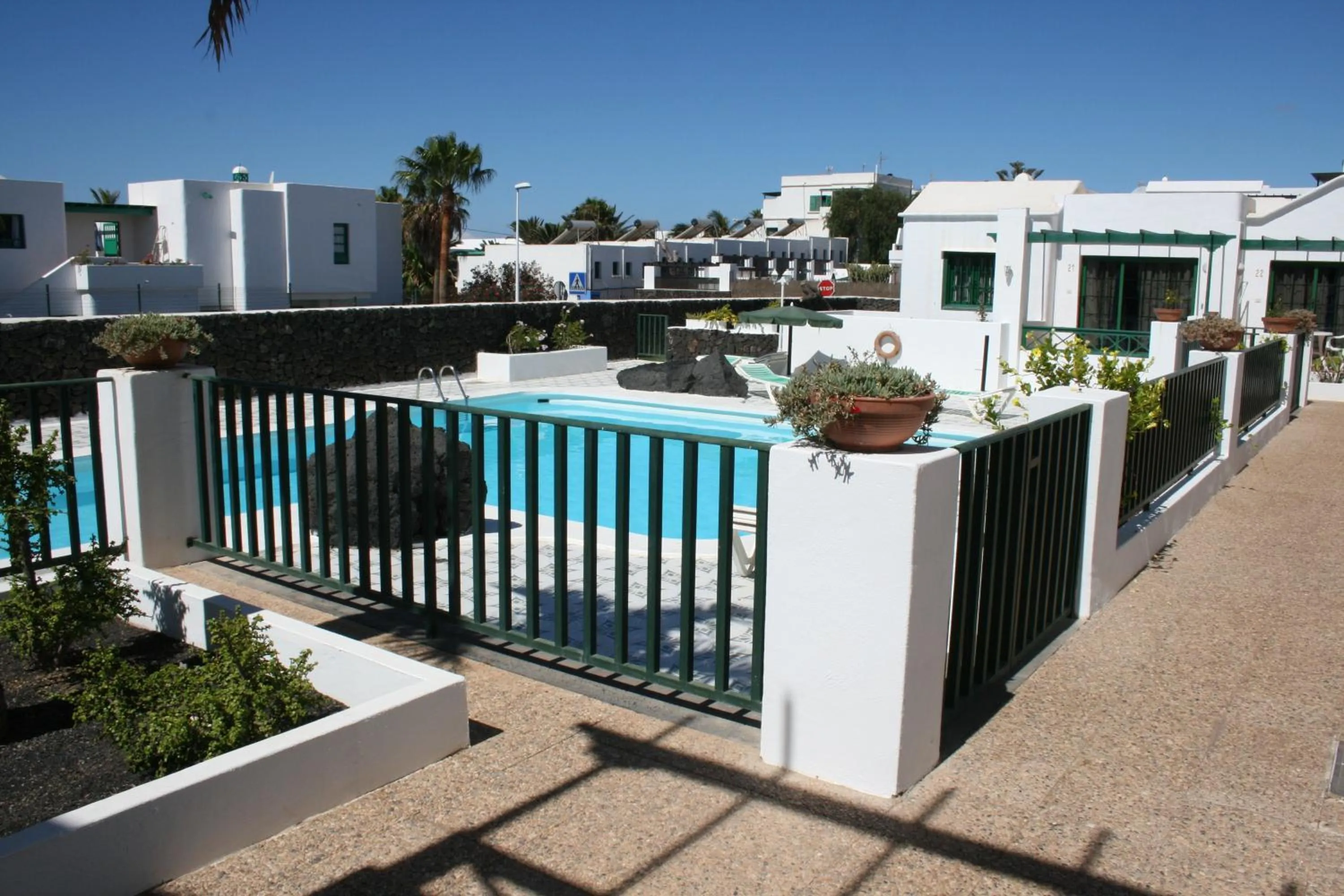 Swimming pool in Apartamentos las Acacias