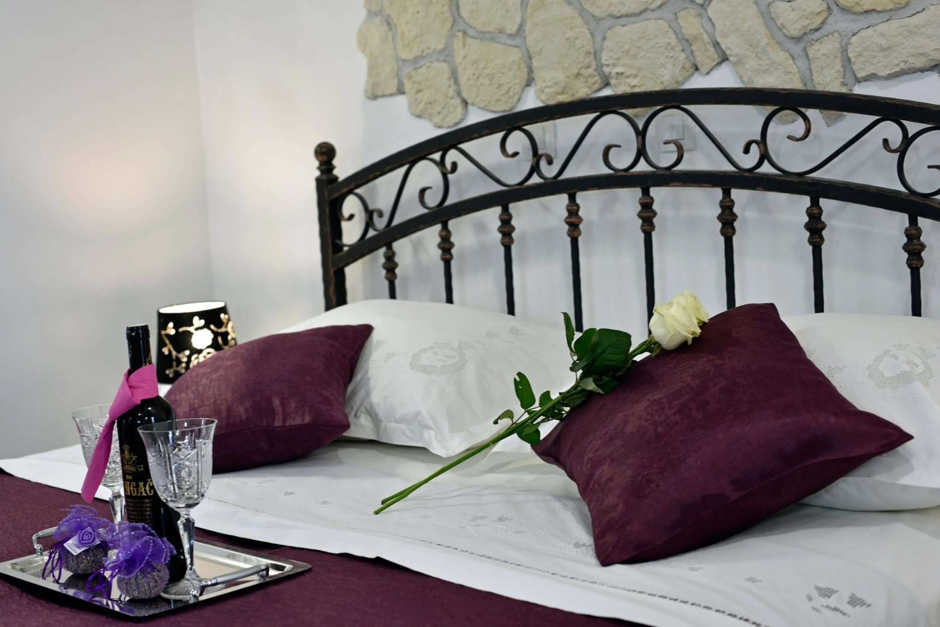 Bedroom in Kuzma Rooms and Apartments