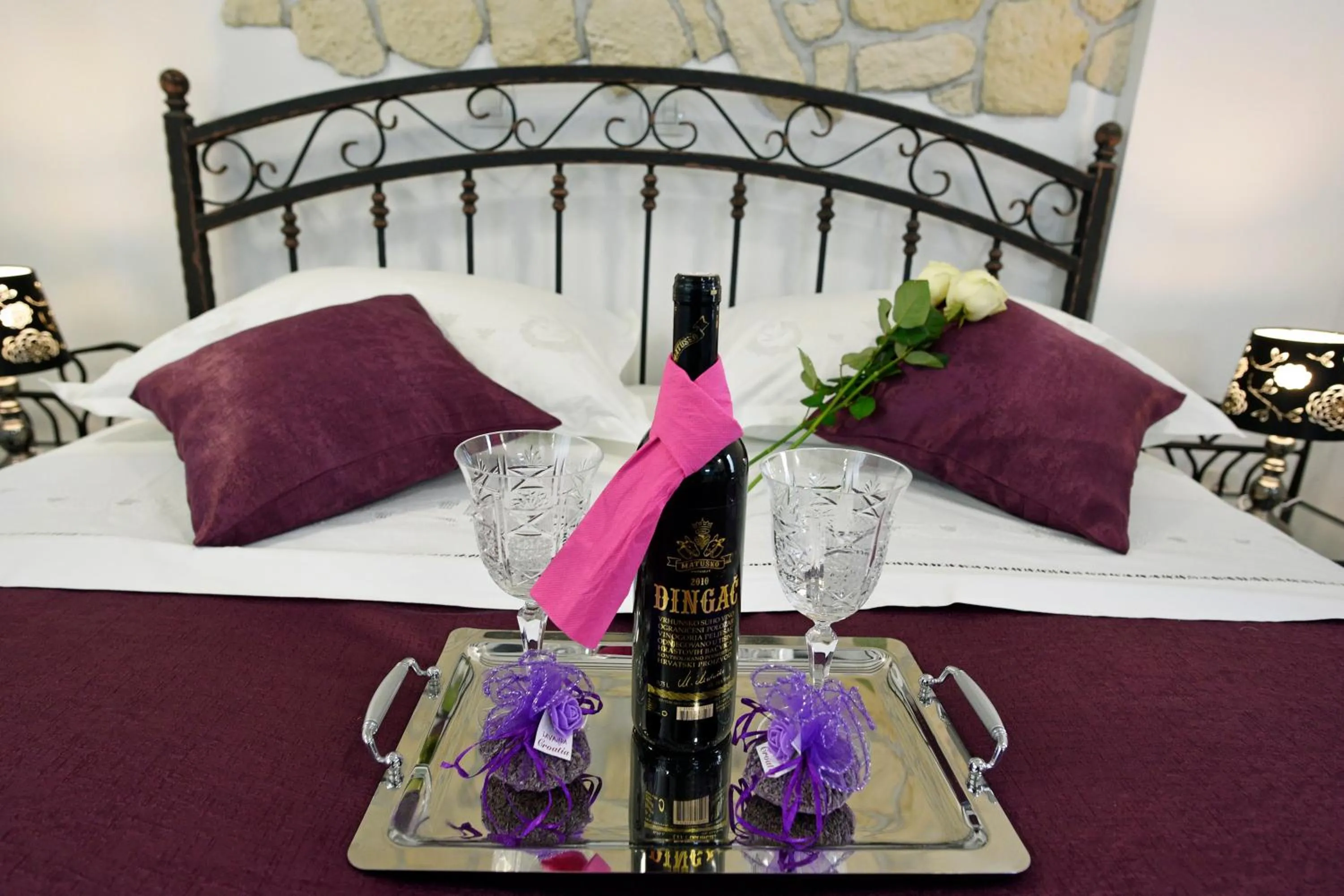 Bedroom in Kuzma Rooms and Apartments