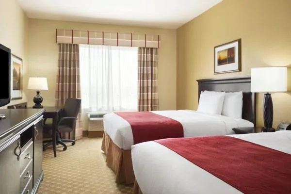 Queen Room with Two Queen Beds - Disability Access in Country Inn & Suites by Radisson, Conway, AR