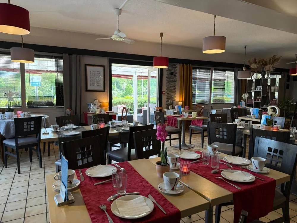 Buffet breakfast in Brit Hotel Besancon l'Horloge