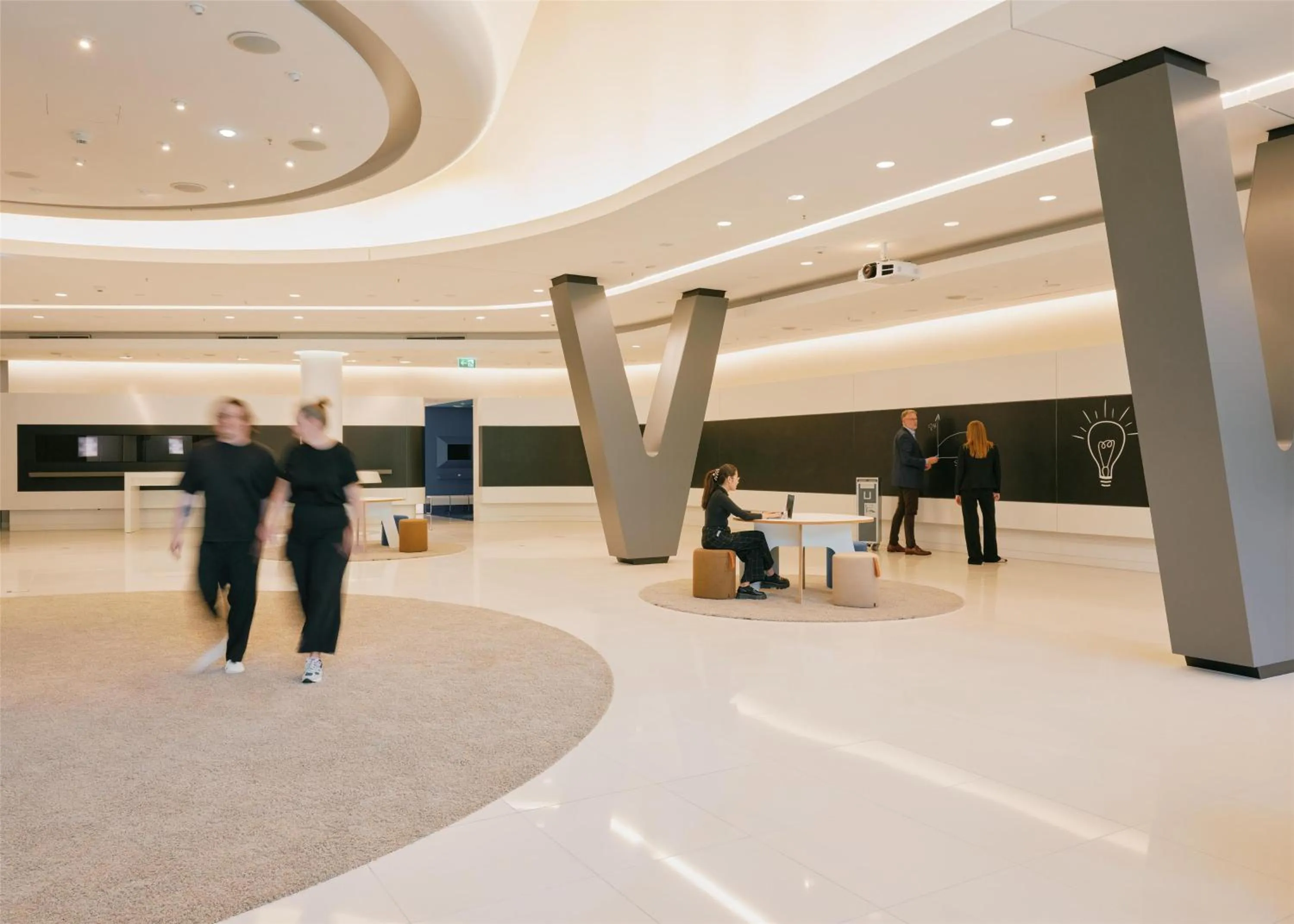 Meeting/conference room in Lufthansa Seeheim - More than a Conference Hotel