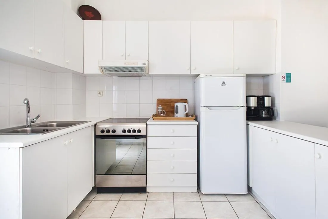 Daphne's Club Hotel Apartments