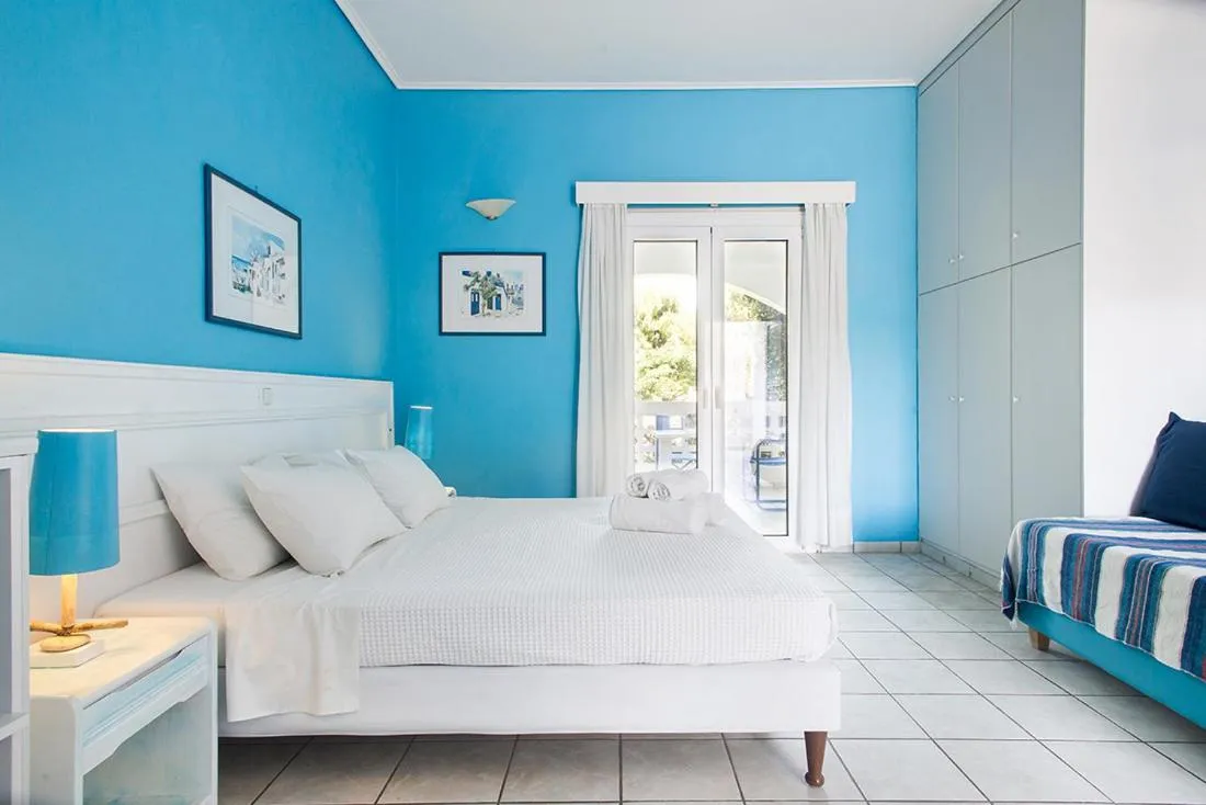 Daphne's Club Hotel Apartments