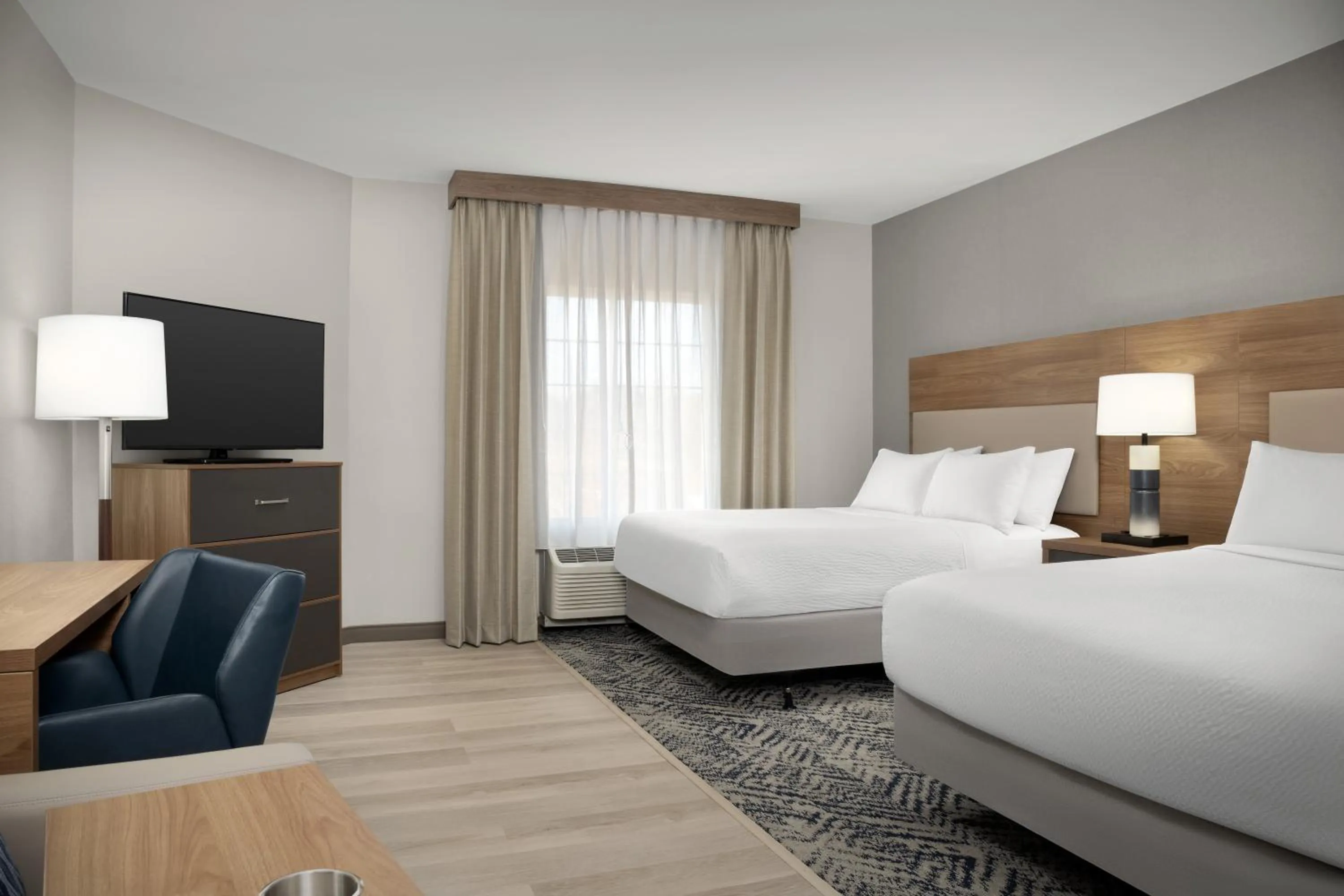 Bedroom, Bed in Independent SPHC BWI Suites