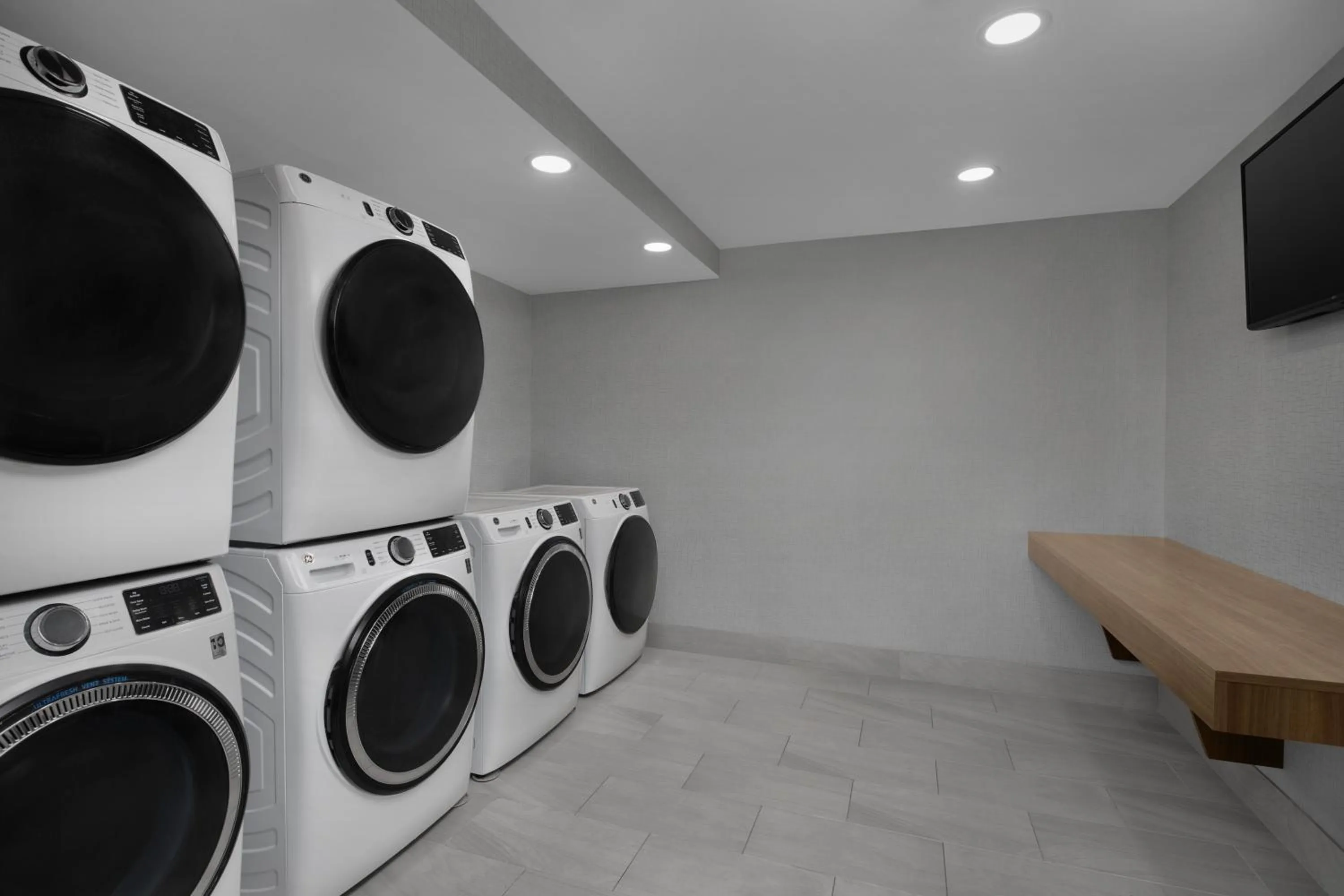 laundry in Independent SPHC BWI Suites