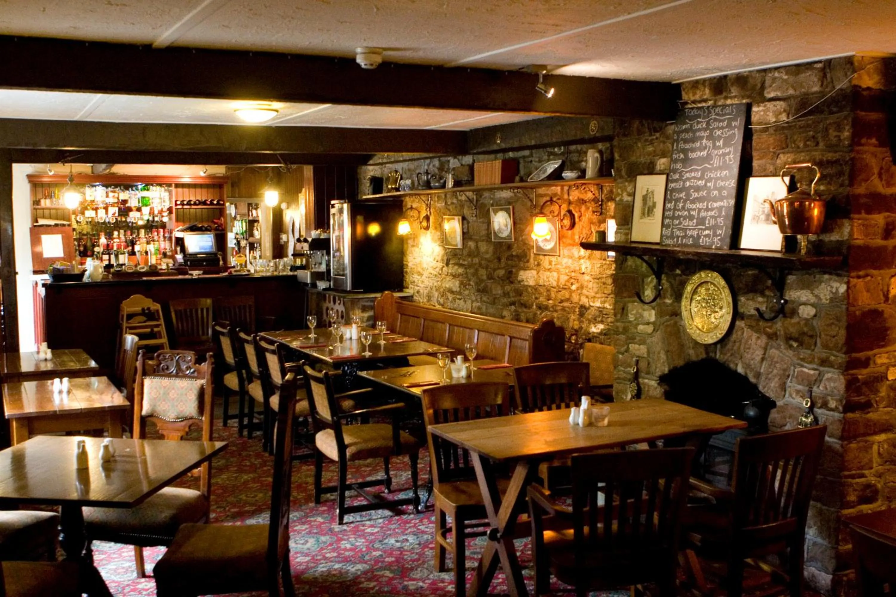 Lounge or bar in Fox and Pheasant Inn