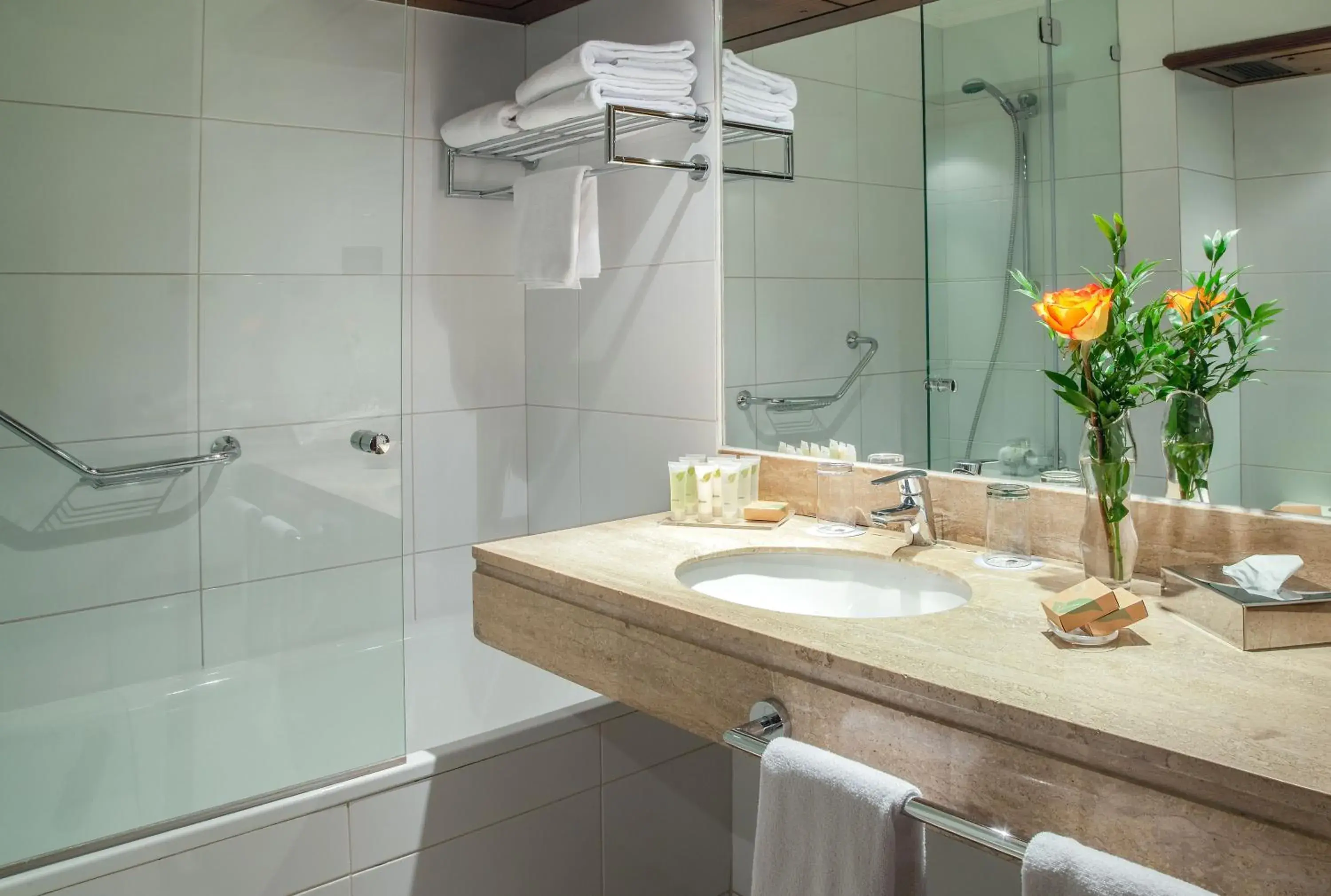 Standard Twin Room in Hotel Plaza San Francisco Standard Twin Room in Hotel Plaza San Francisco