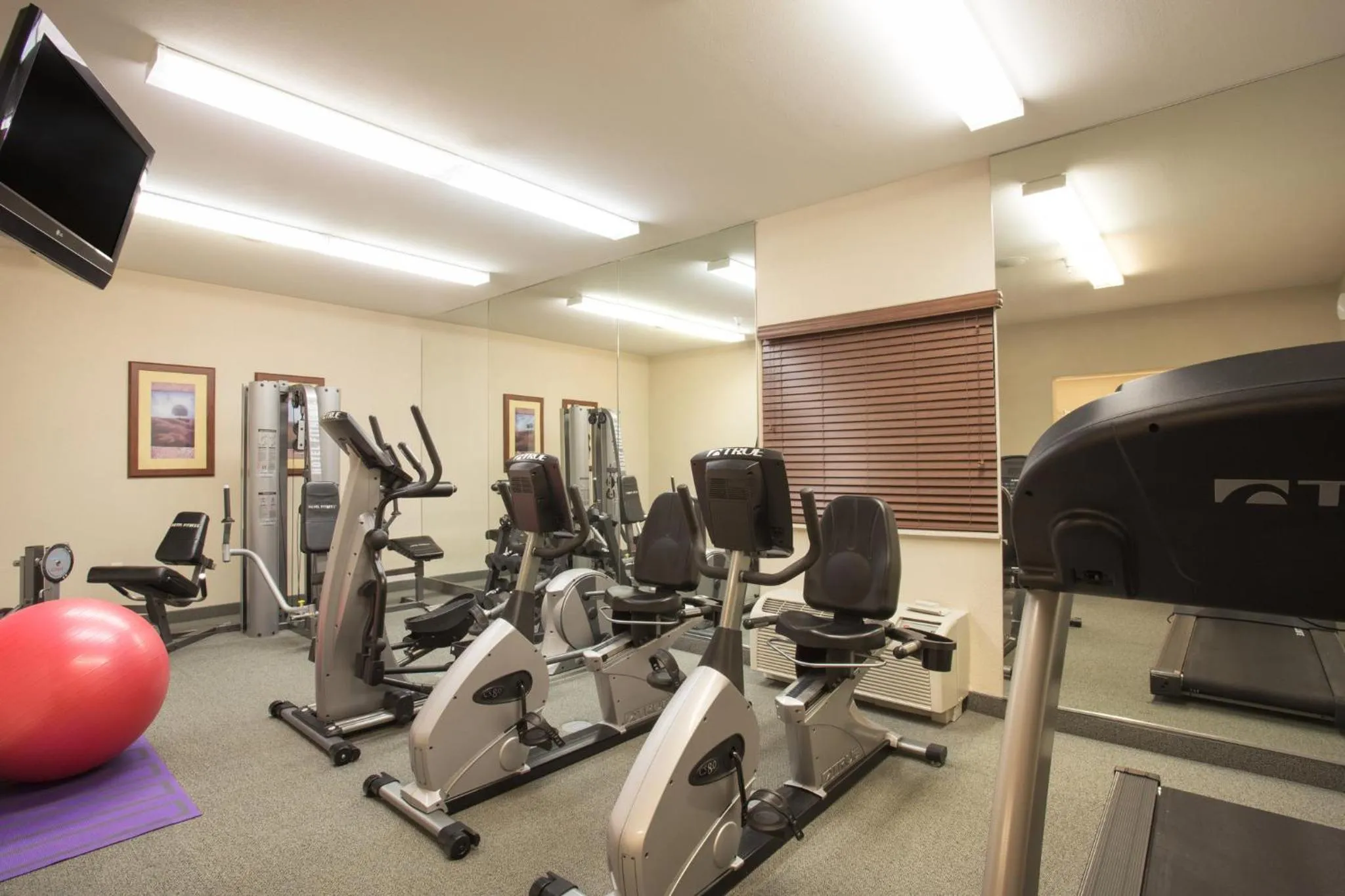 Fitness centre/facilities in Candlewood Suites Yuma by IHG