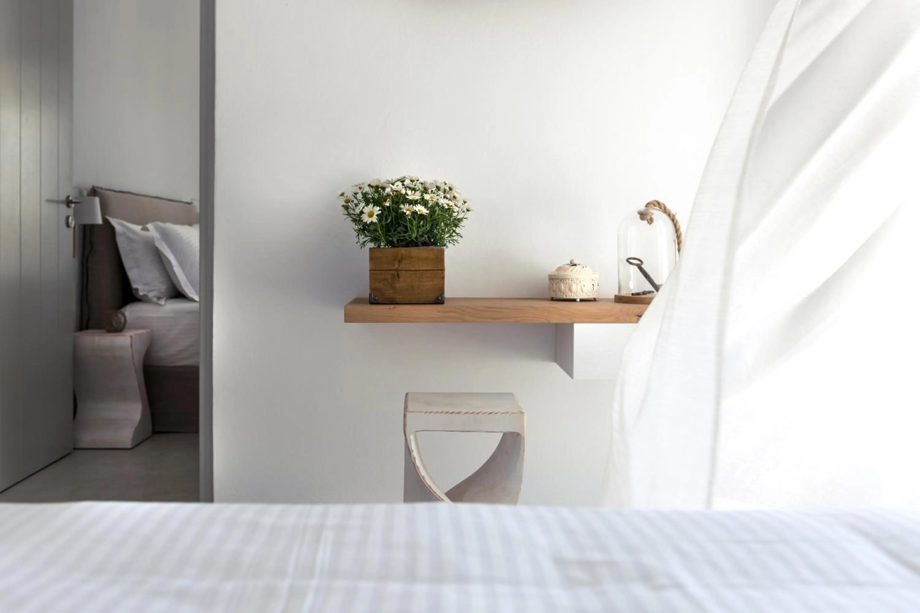 Day, Bed in Seven Suites