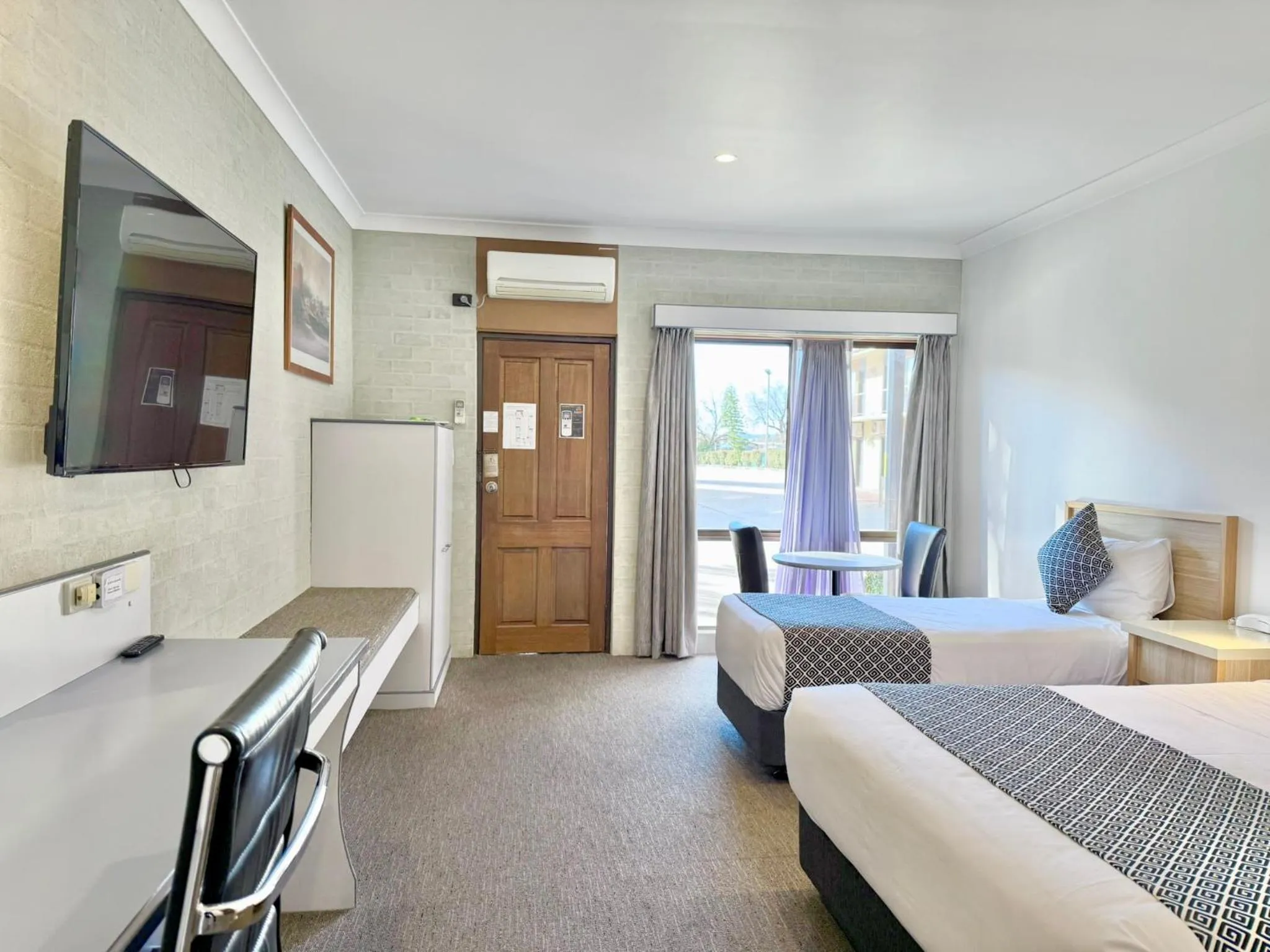 Bedroom, Bed in Albury Paddlesteamer