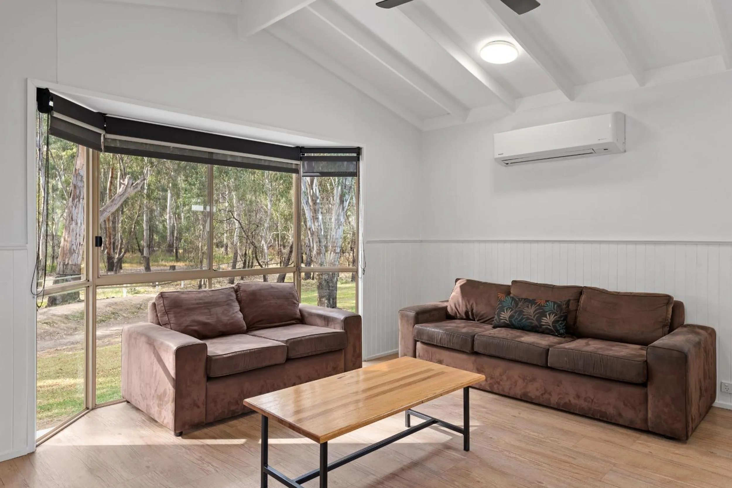Living room in Discovery Parks - Echuca