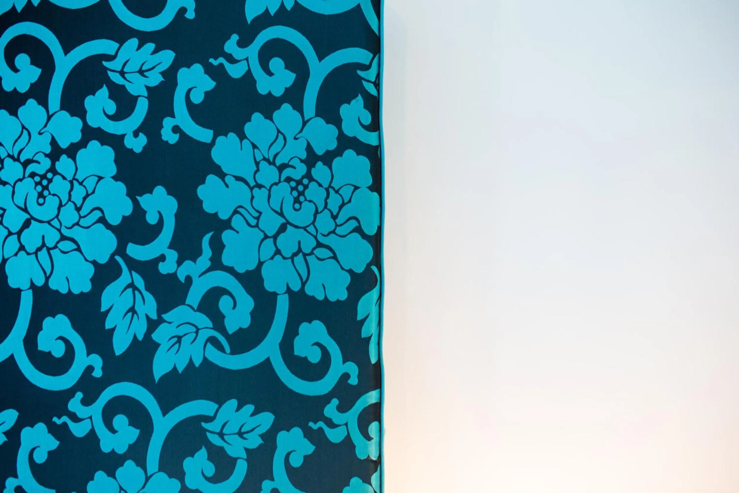 Decorative detail in Guest House Emily Suites Sorrento