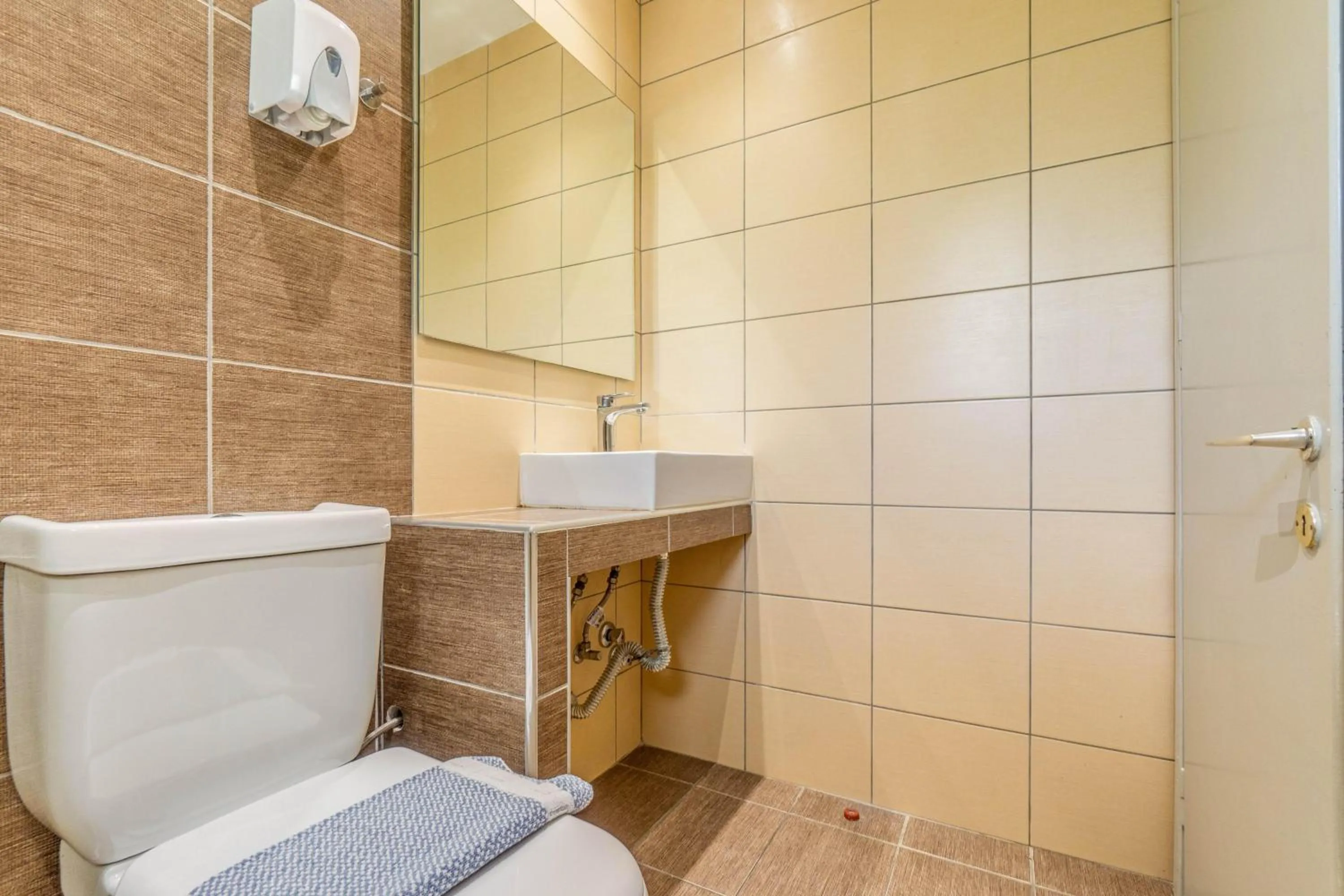 Bathroom in Angela Hotel & Apartments