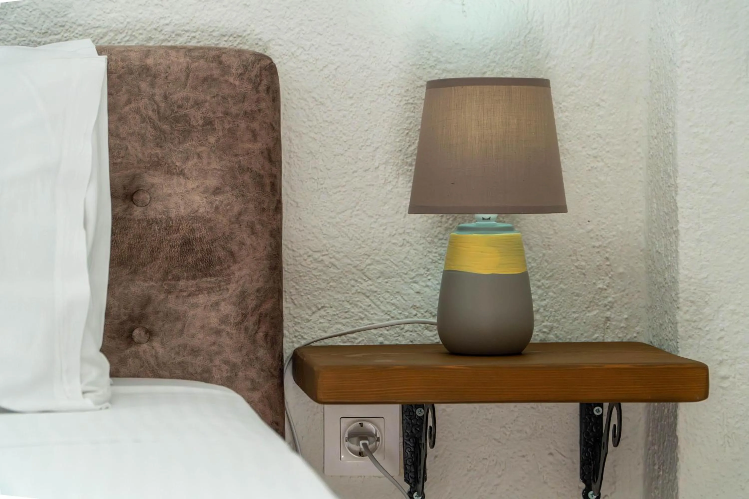 Photo of the whole room, Bed in Angela Hotel & Apartments