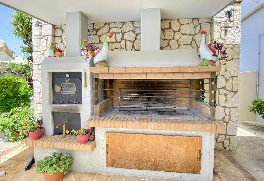 Lobby or reception in Angela Hotel & Apartments