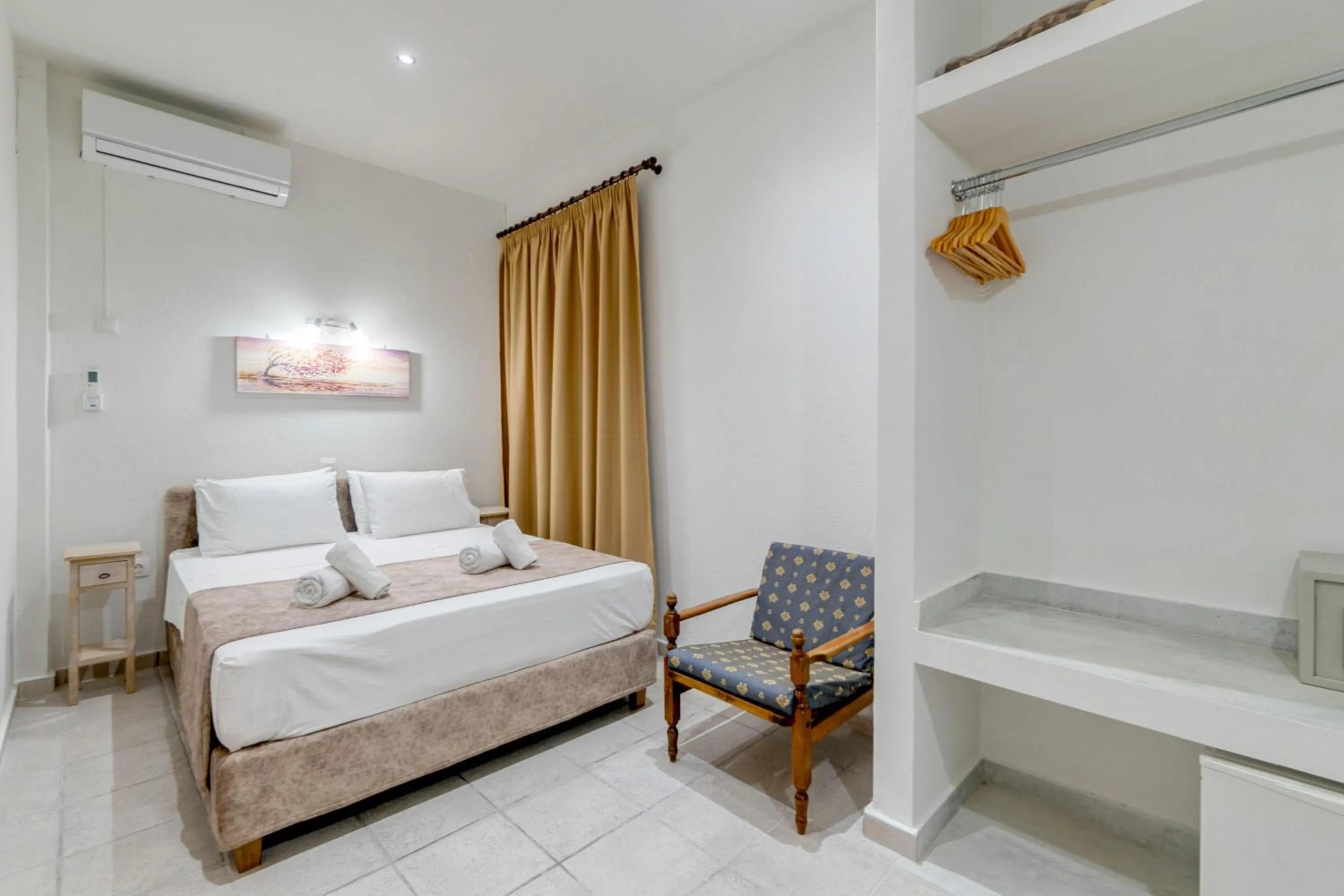 Photo of the whole room, Bed in Angela Hotel & Apartments