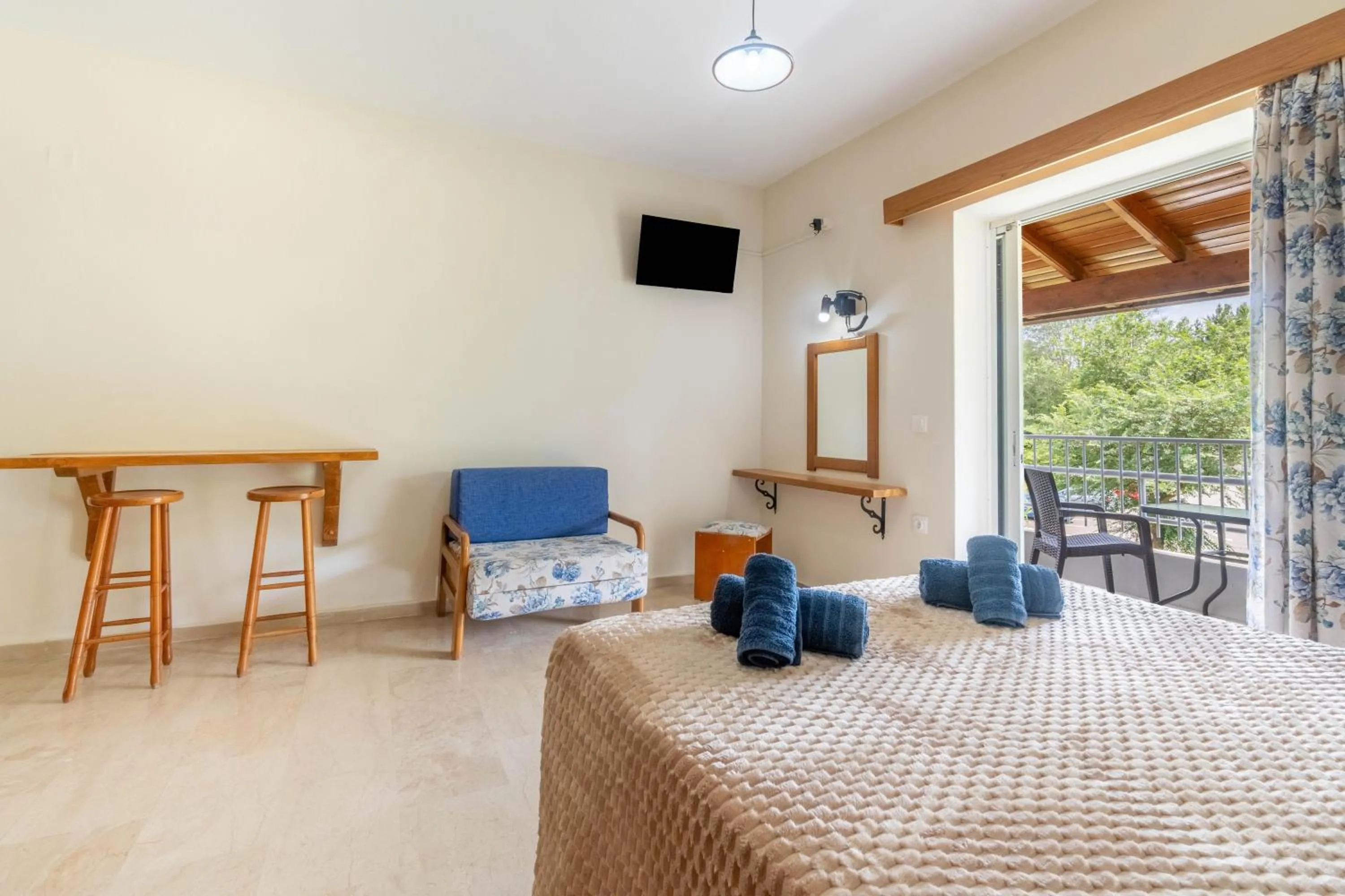 Photo of the whole room in Angela Hotel & Apartments