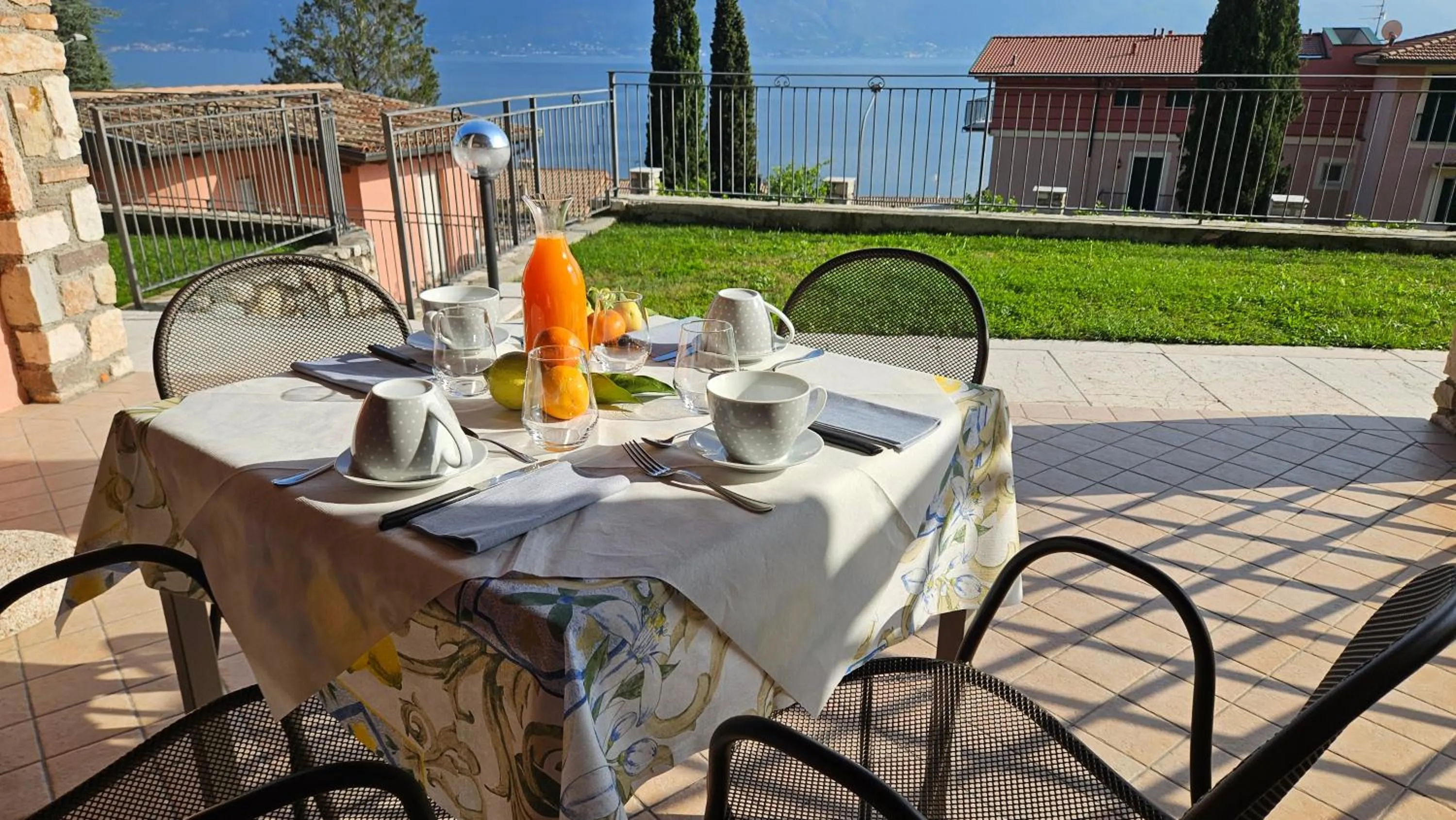 Residence Borgo Dei Limoni - Appartamenti con Garage