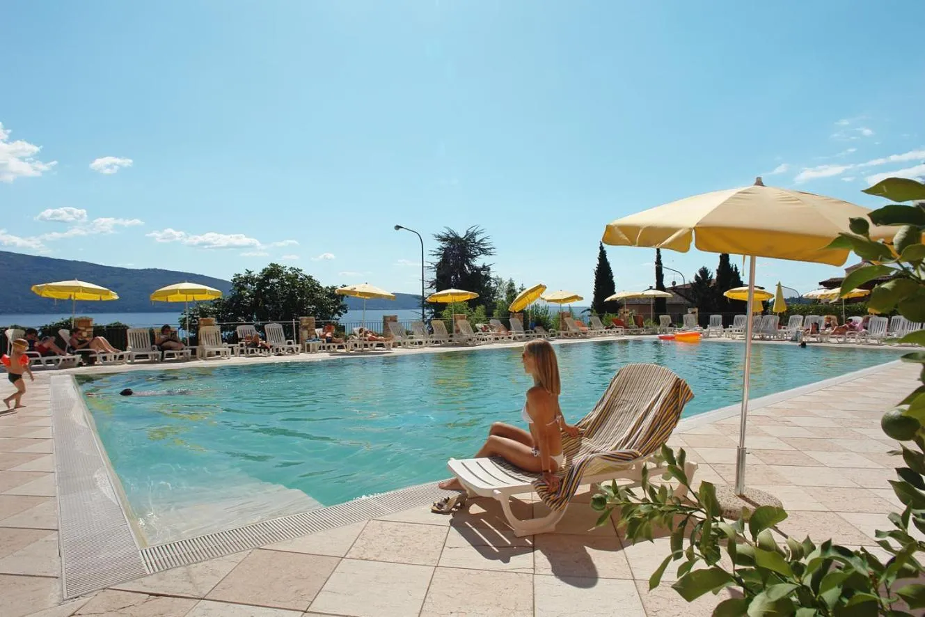 Day in Residence Borgo Dei Limoni - Appartamenti con Garage