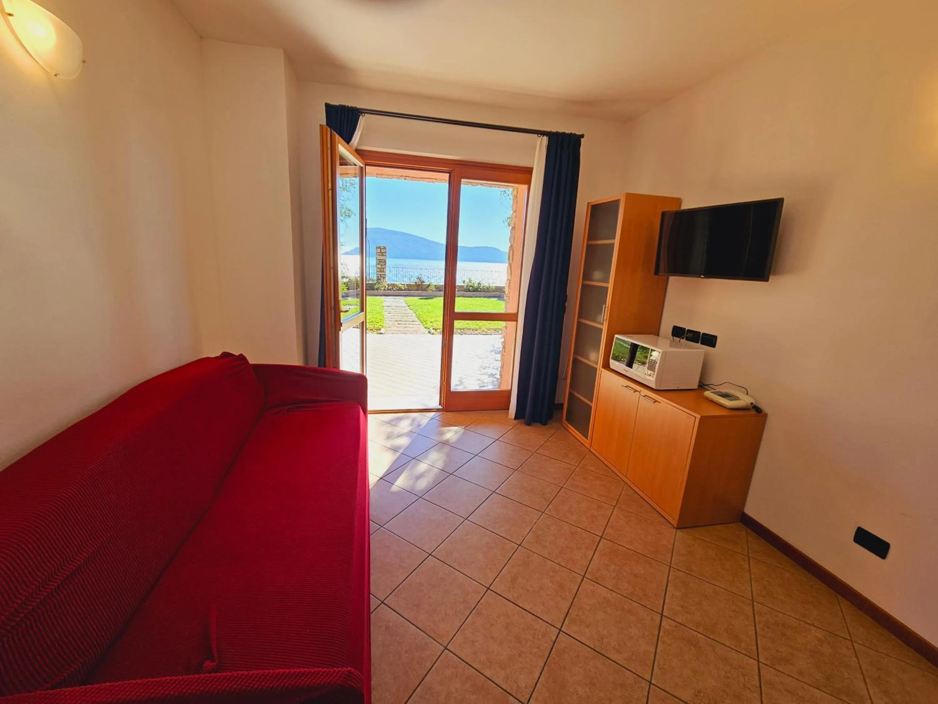 Residence Borgo Dei Limoni - Appartamenti con Garage