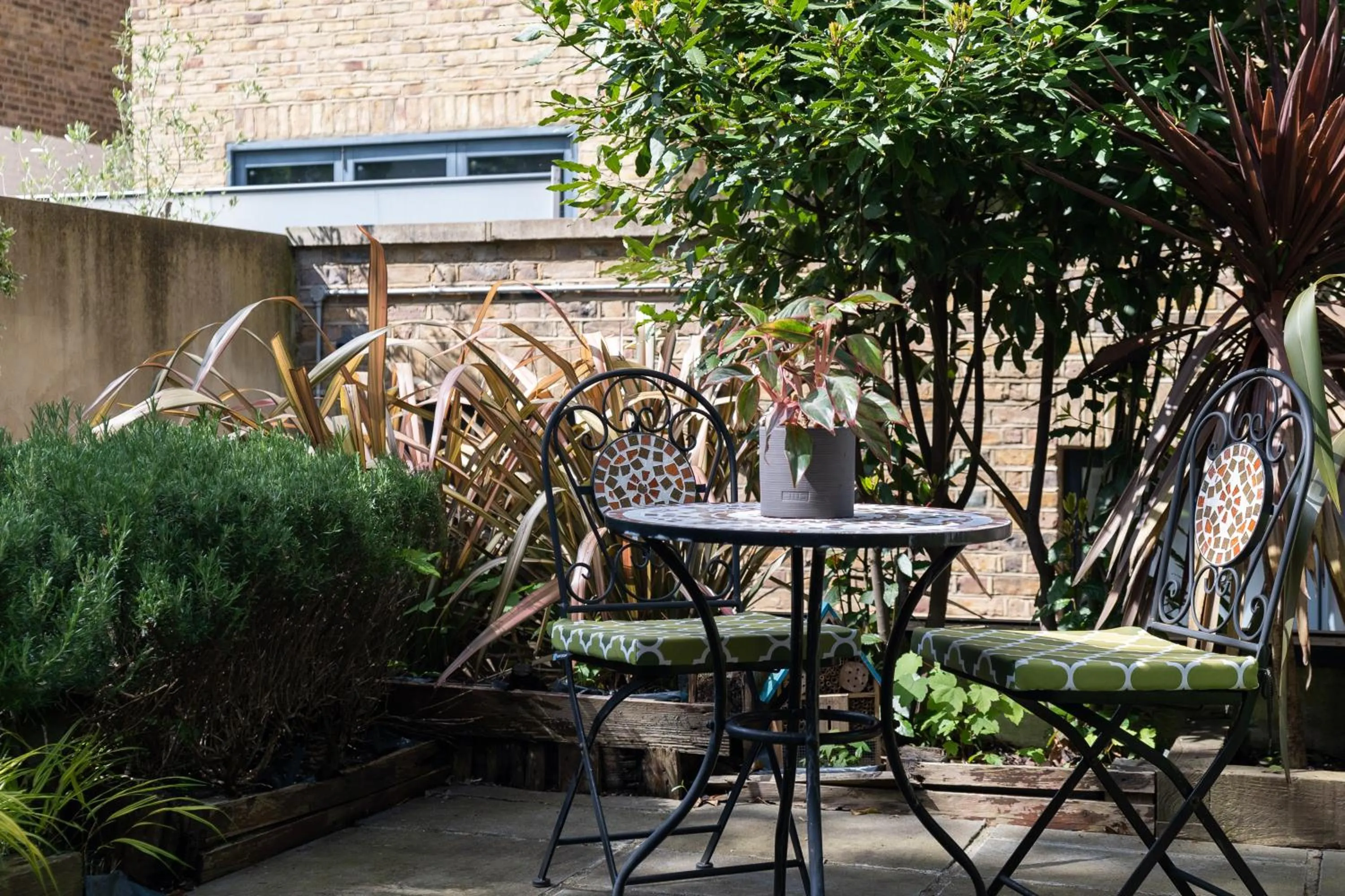 Garden in room2 London Hammersmith Townhouse