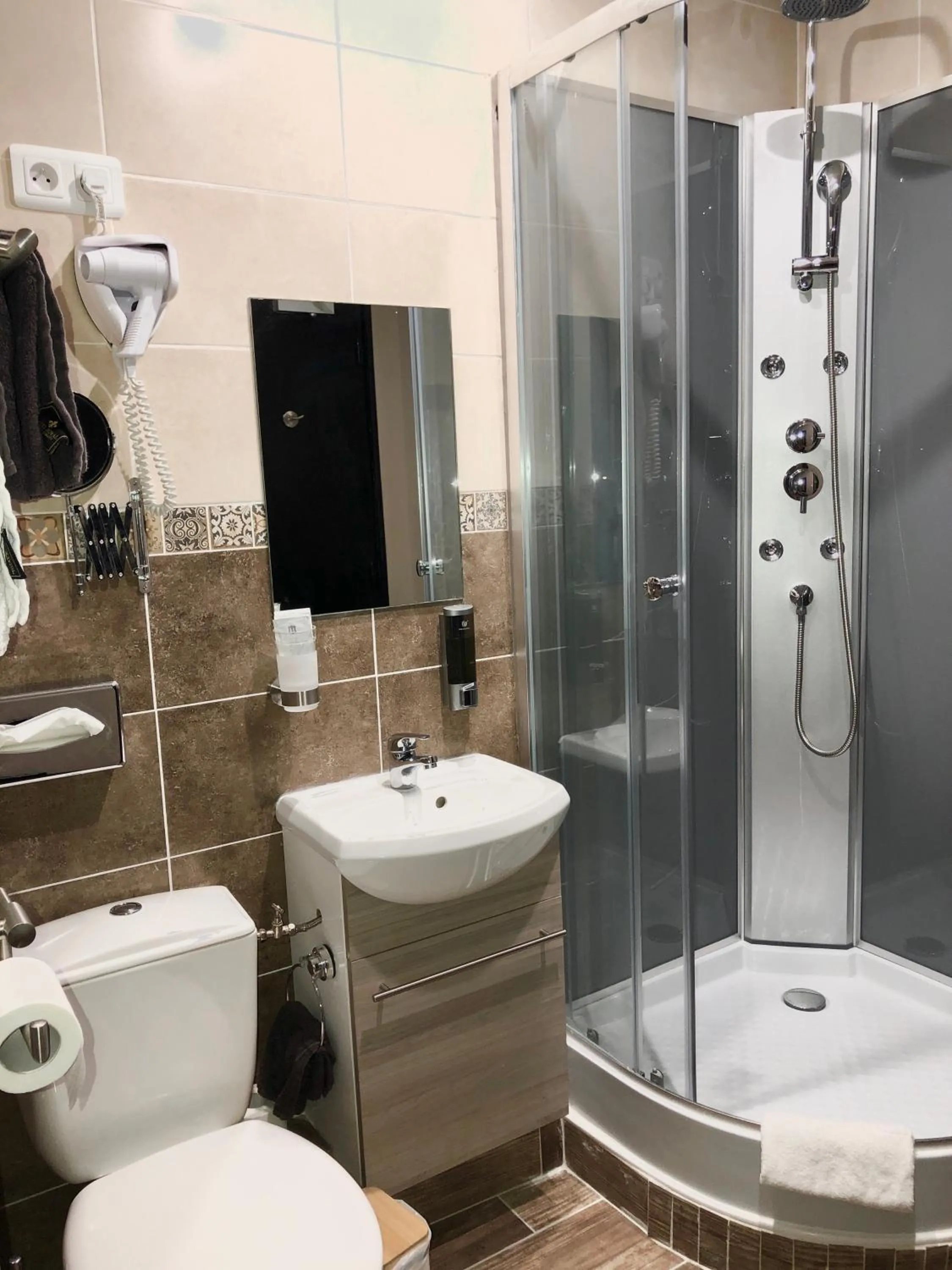 Bathroom in Hôtel de Charme Le Provence