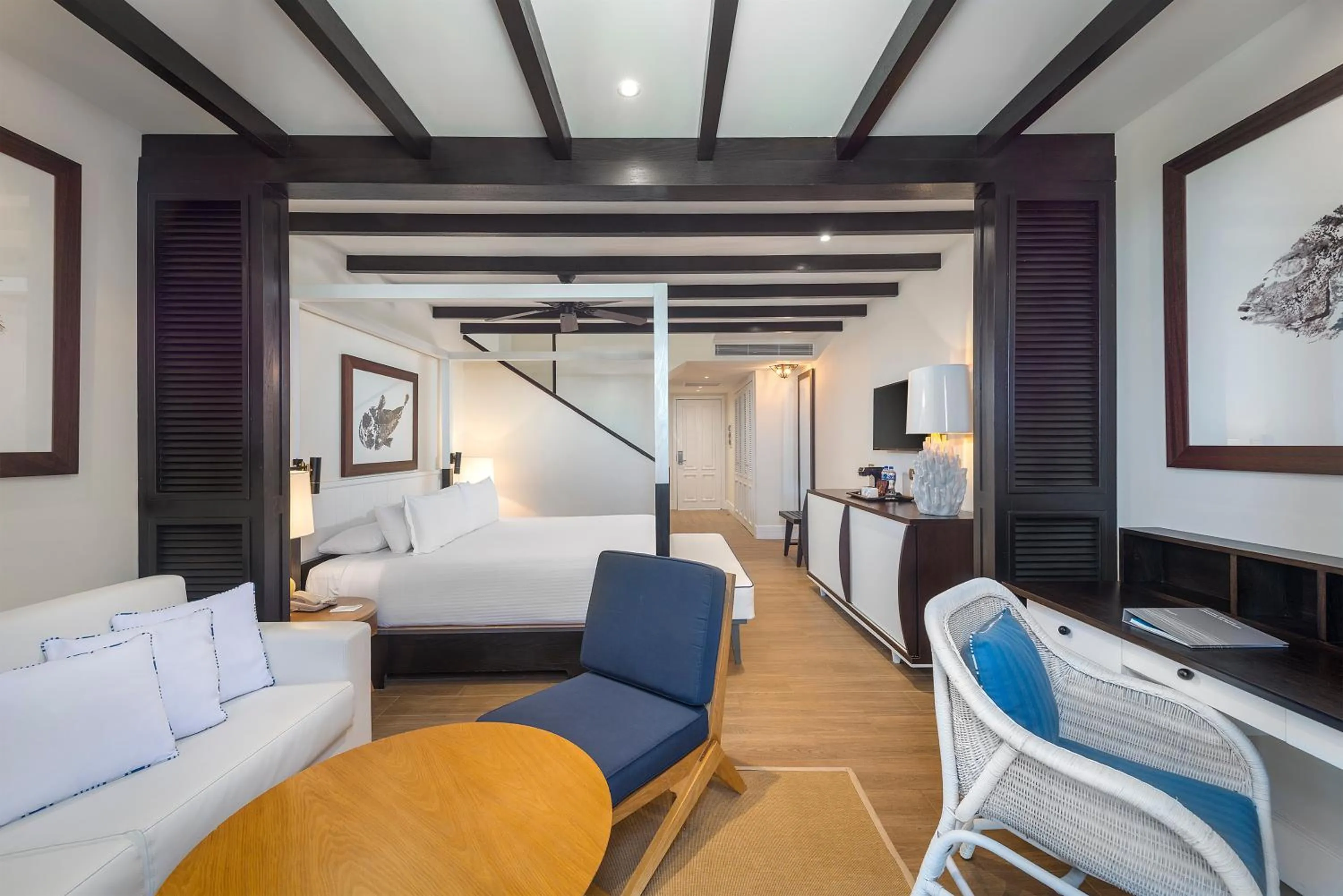 Bed in Ocean Riviera Paradise All Inclusive