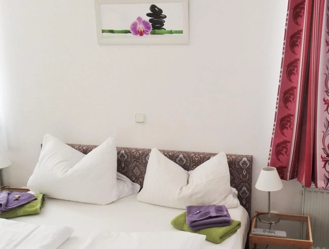 Photo of the whole room, Bed in Hotel & Restaurant Arnoldusklause