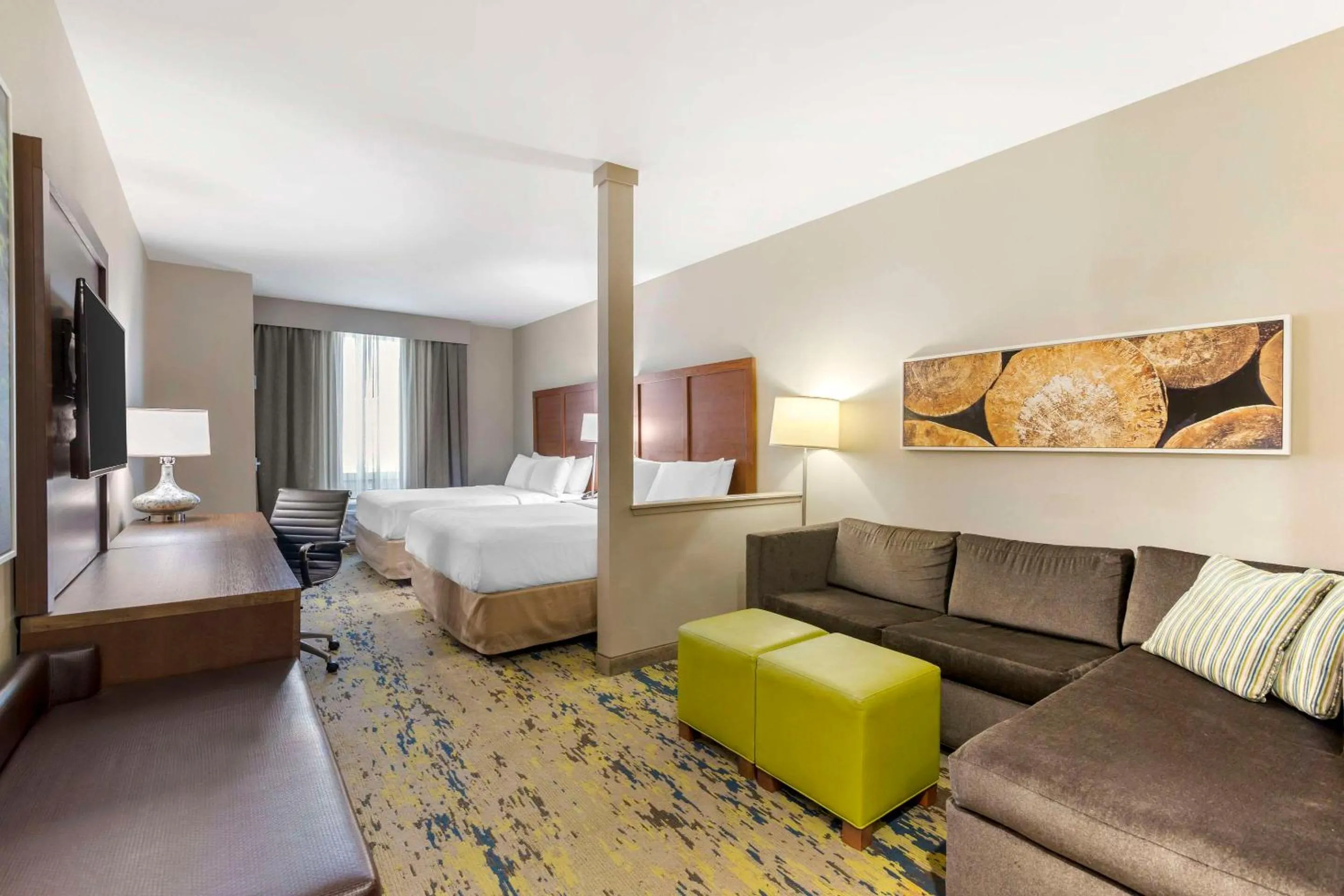 Bedroom, Bed in Comfort Inn & Suites Valdosta I-75